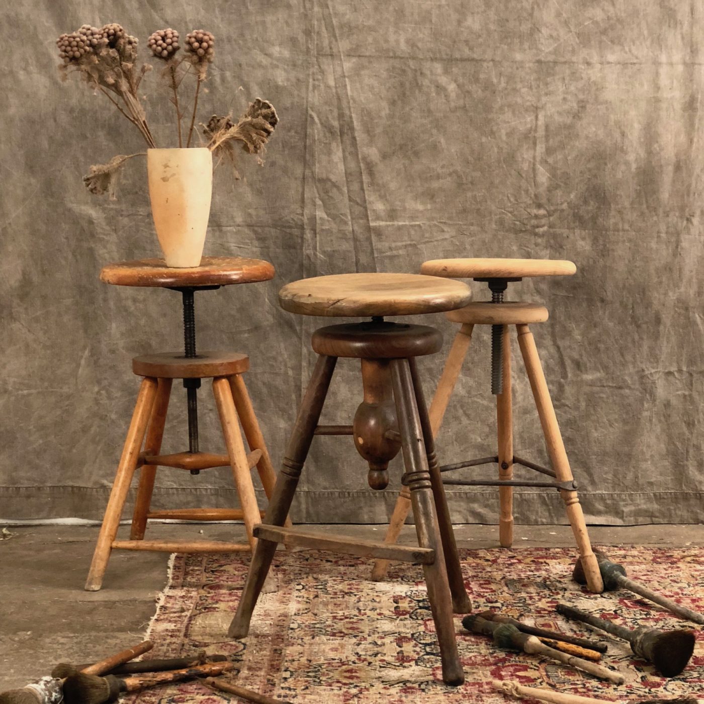 artist-stools-collection0000