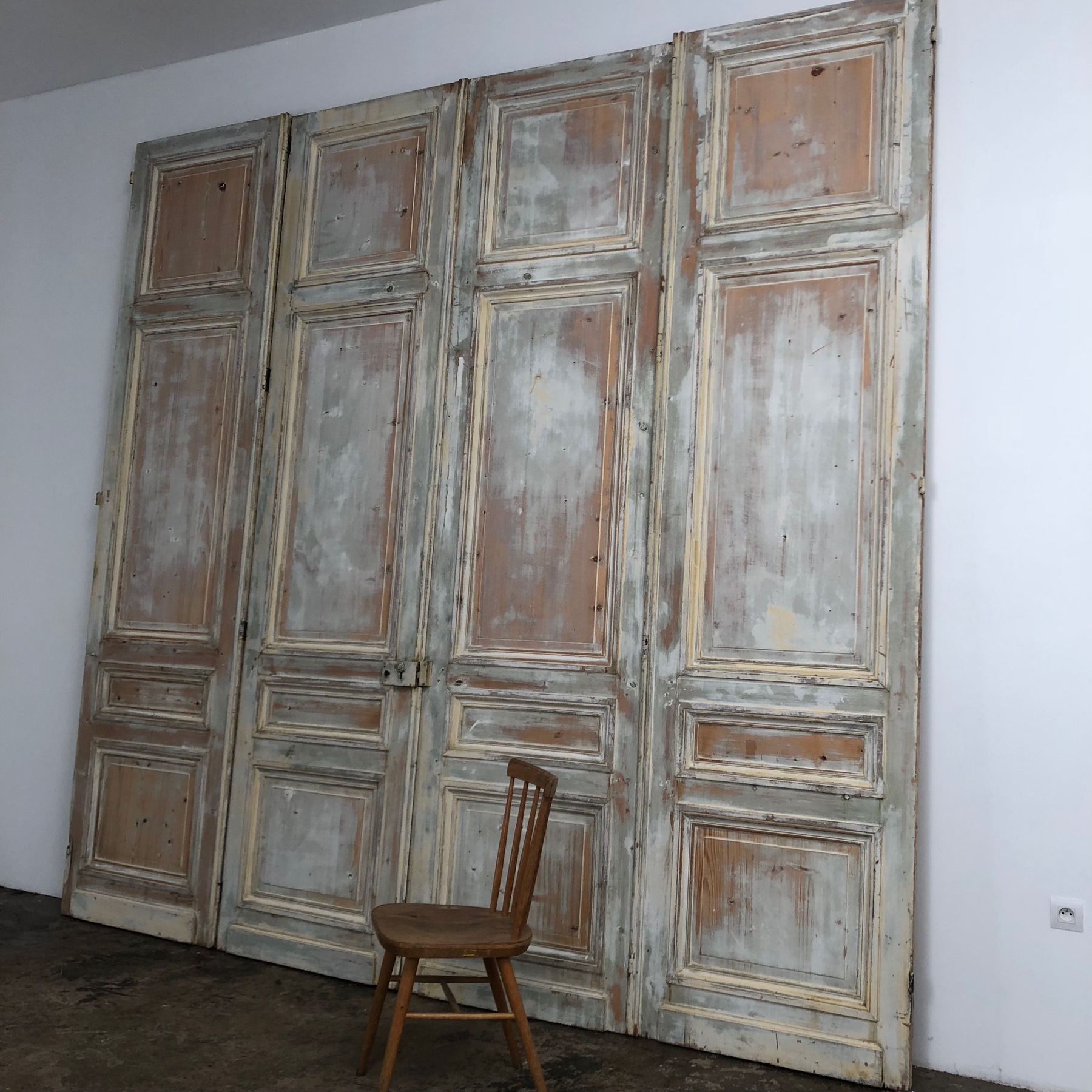huge-painted-doors0003