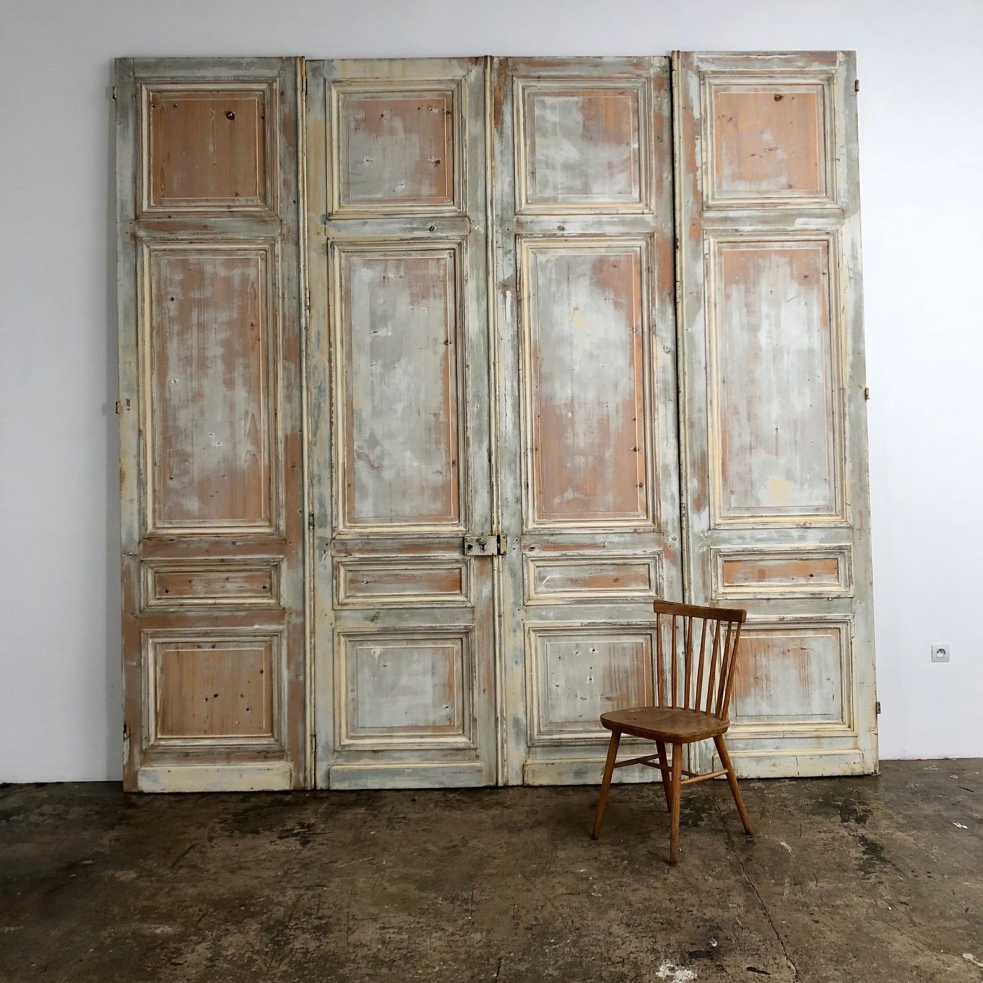 huge-painted-doors0005