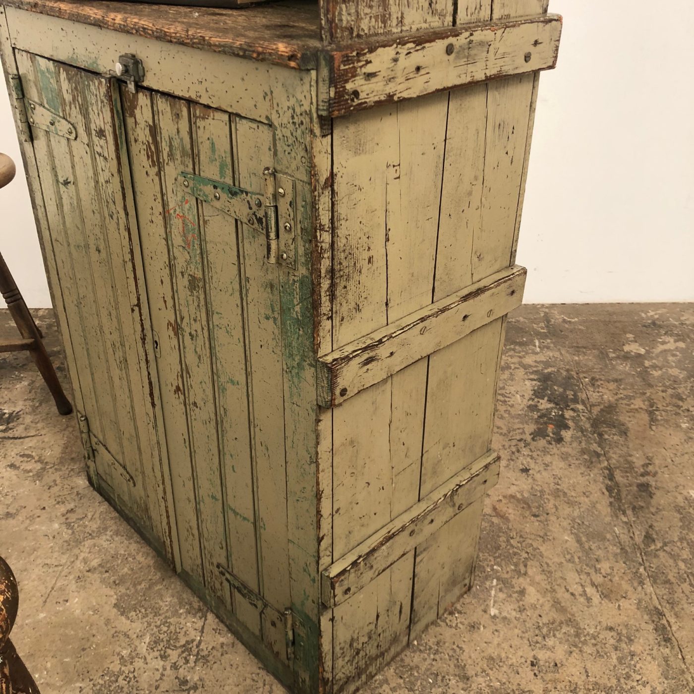 industrial-painted-cabinet0004