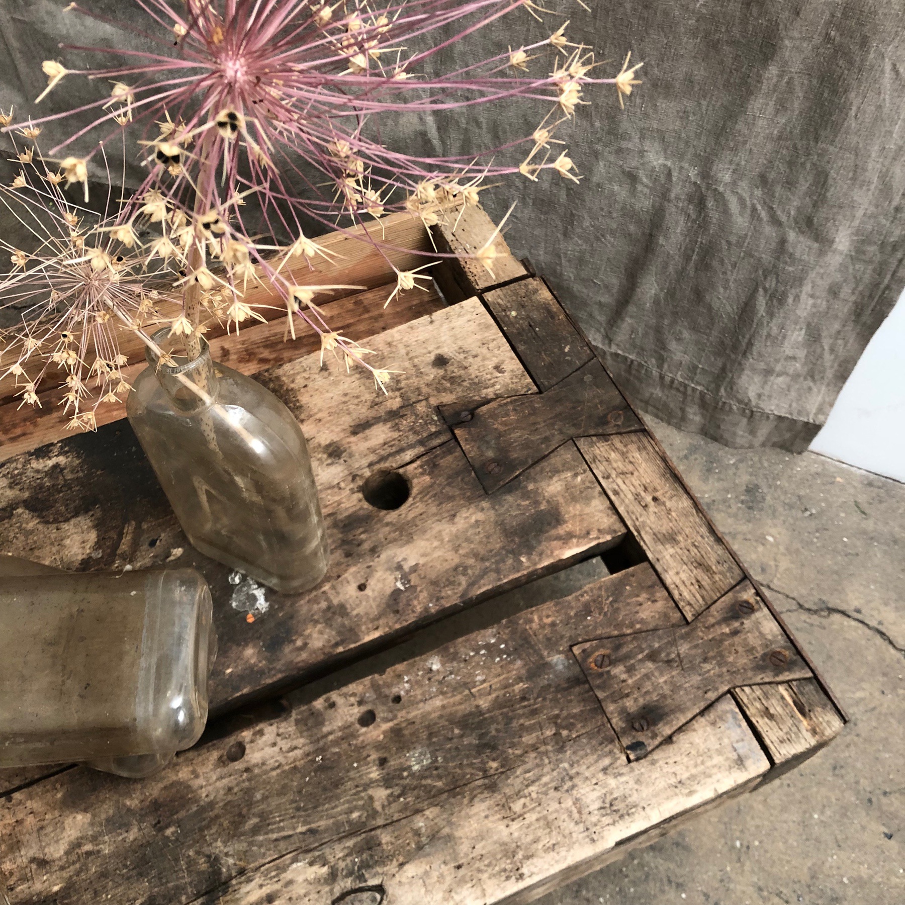 primitive-coffee-table0003