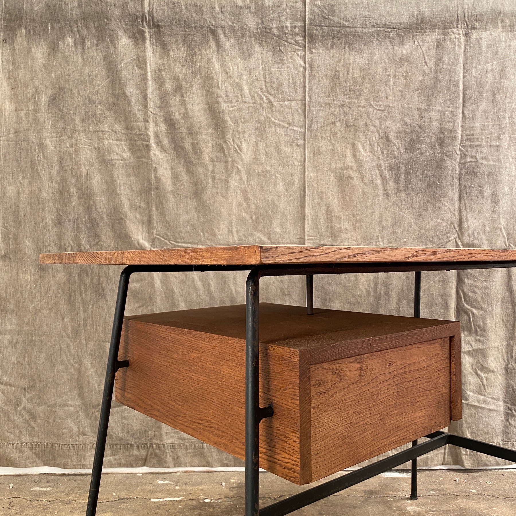 pierre-paulin-desk0000