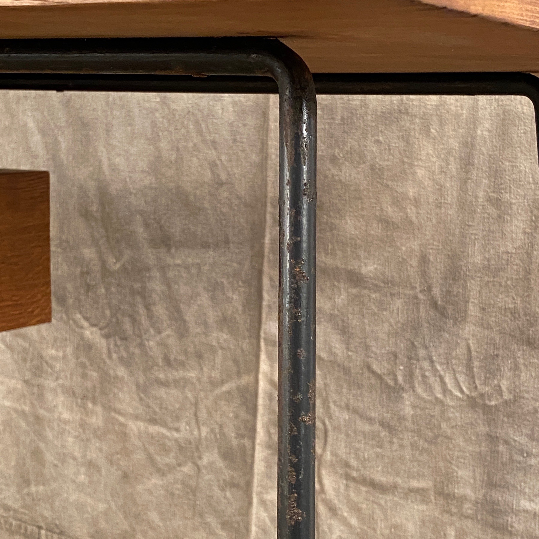 pierre-paulin-desk0008