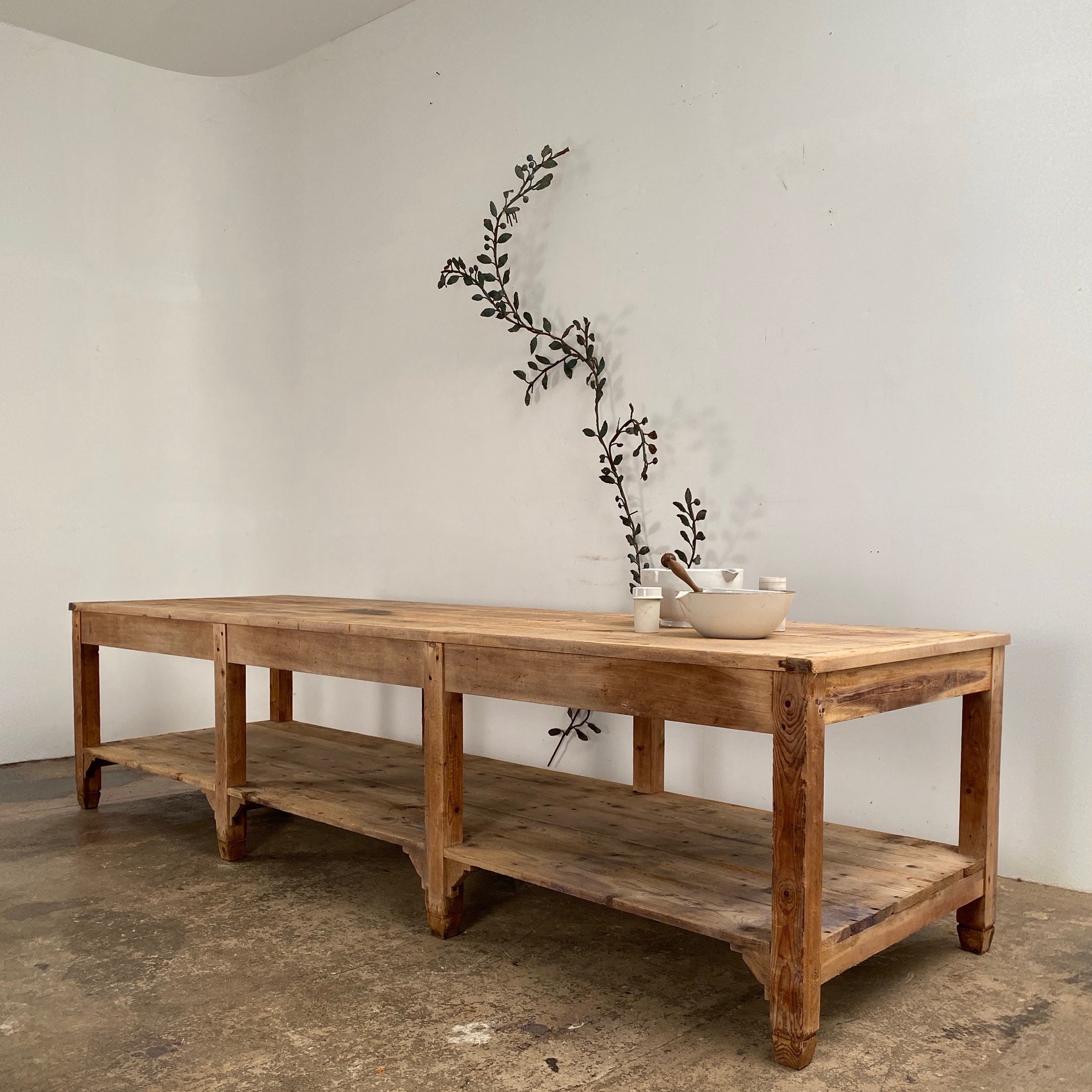 bakery-work-table0003