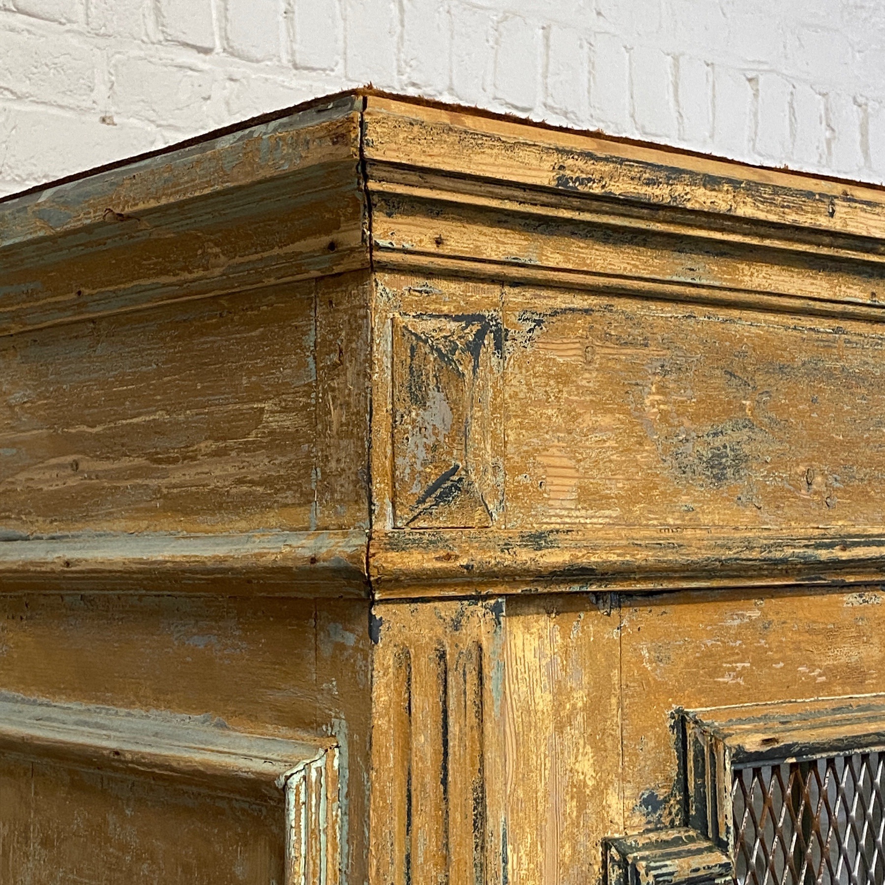 louis-16-showcase0001