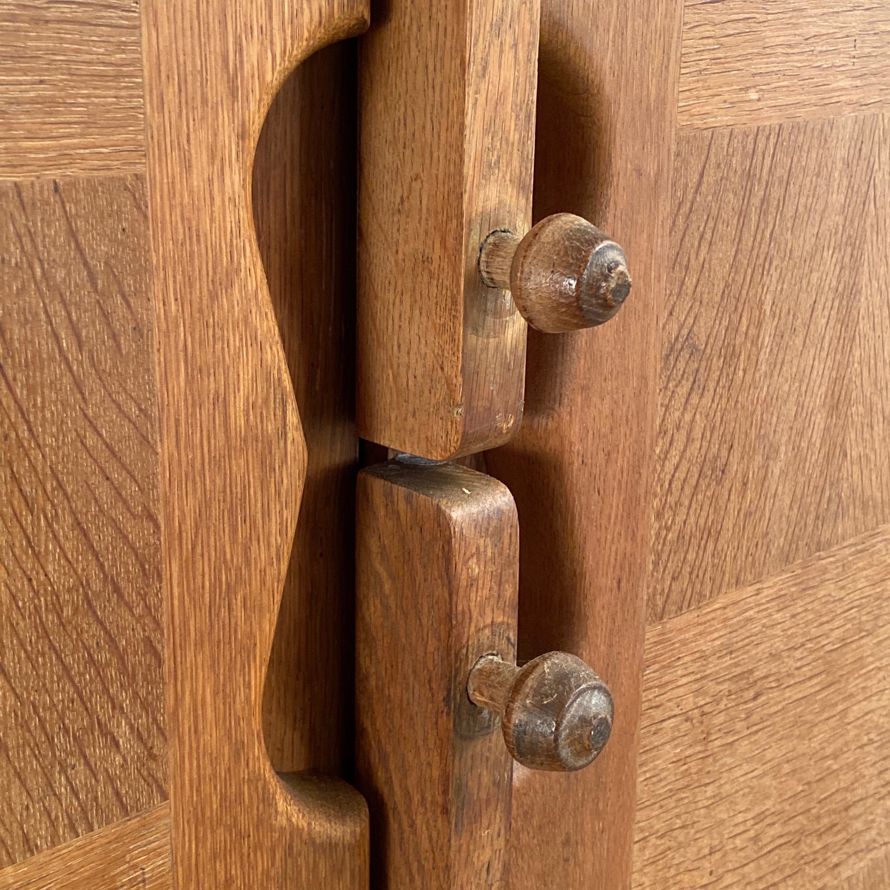 midcentury-cupboard0005