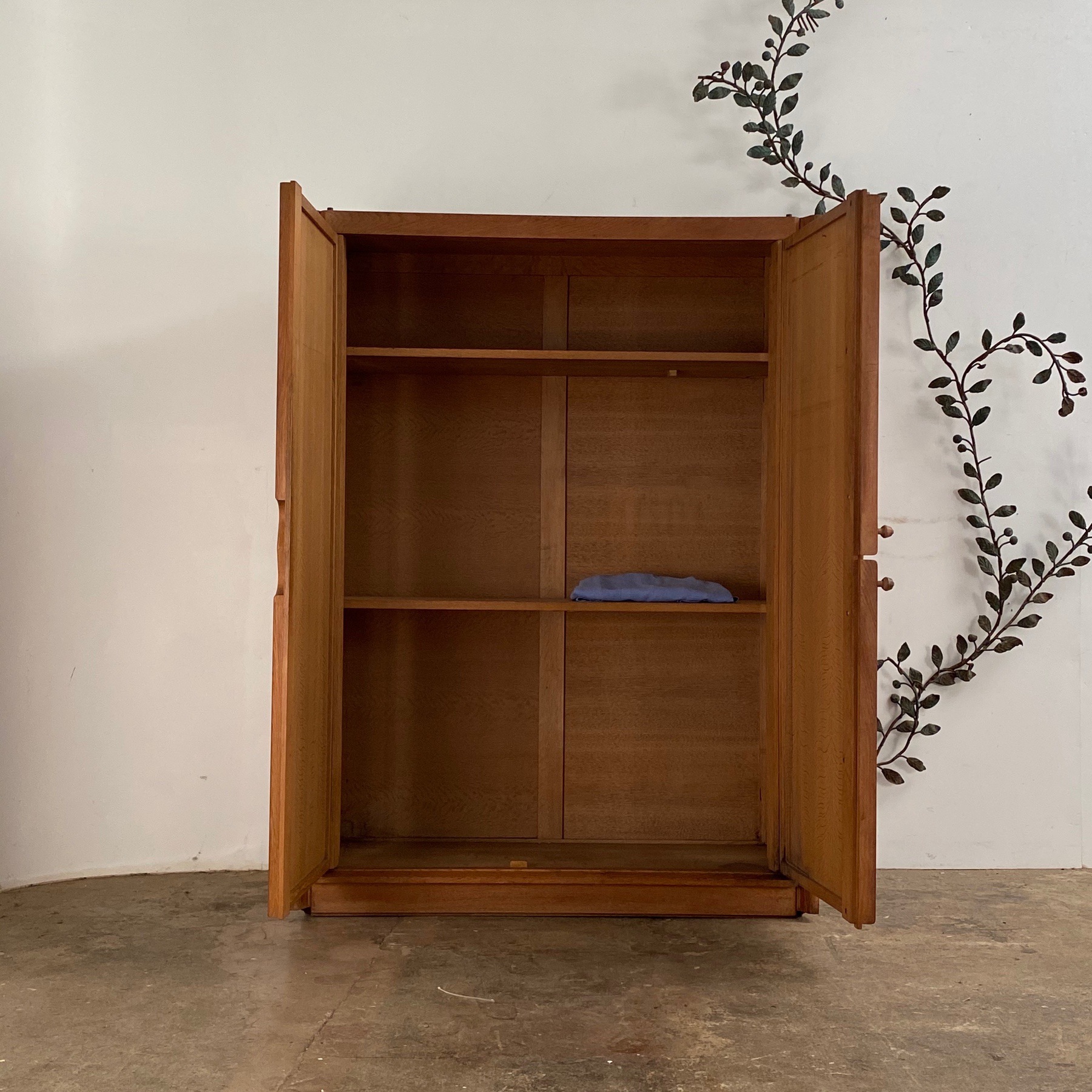 midcentury-cupboard0007