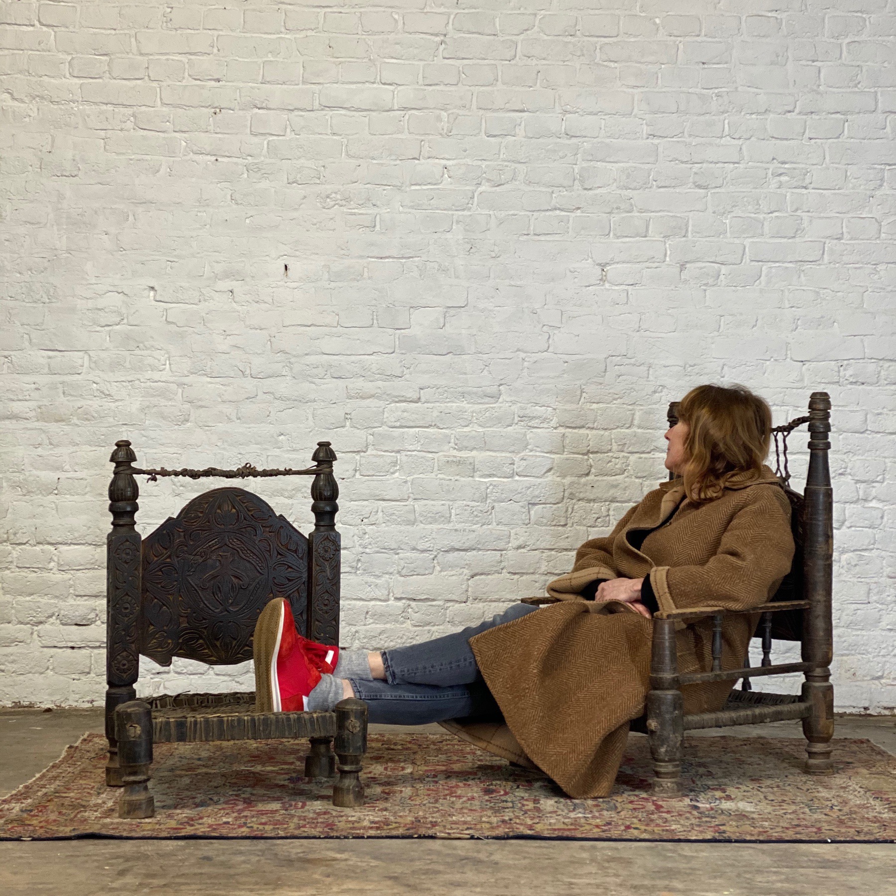 primitive-chairs0004