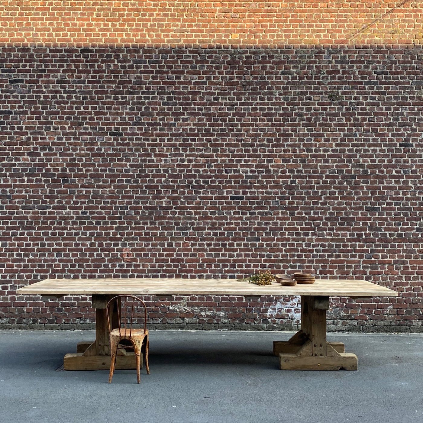 huge-trestle-table0009