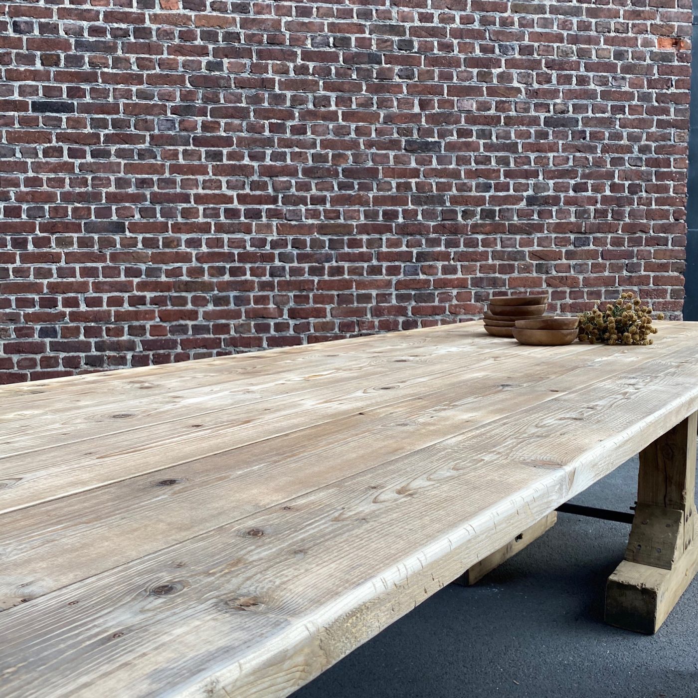 huge-trestle-table0013