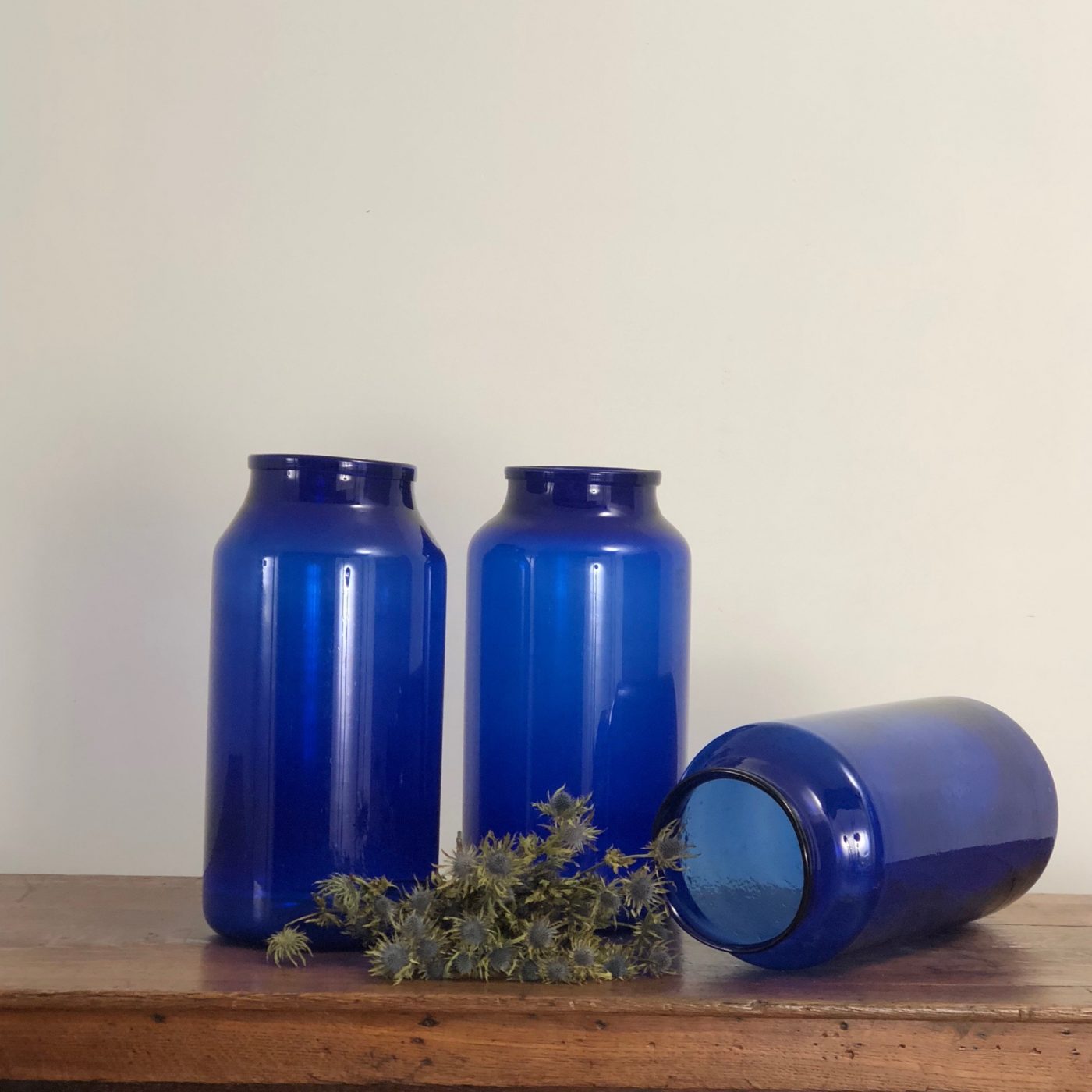 french-blue-jars0000