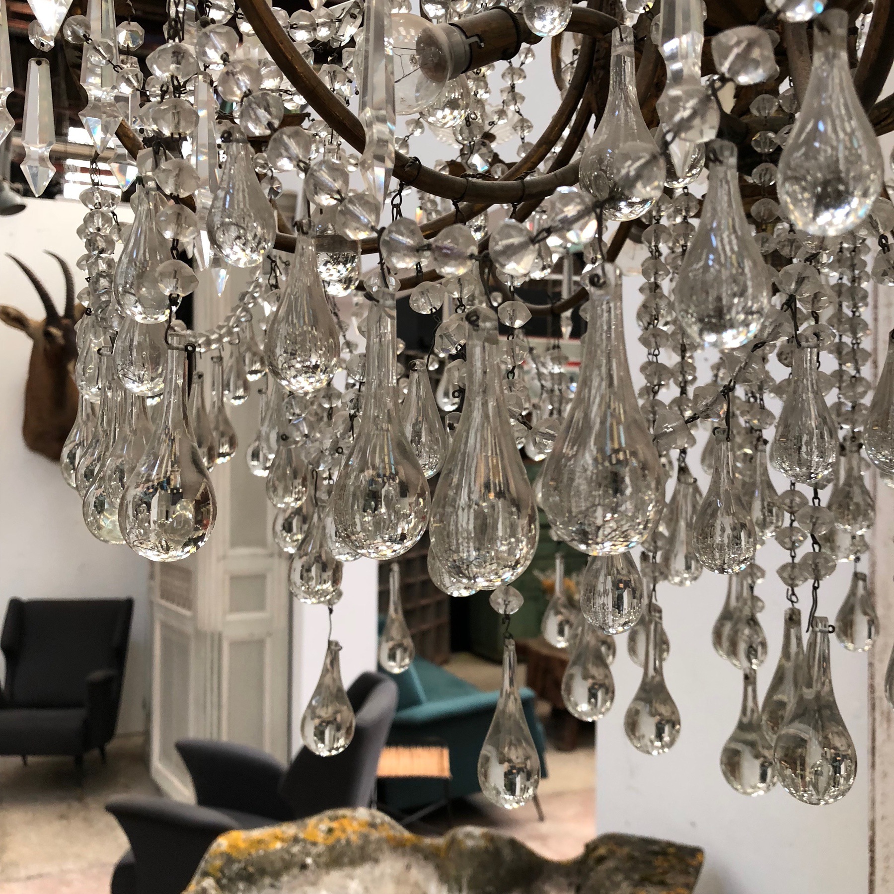huge-french-chandelier0000