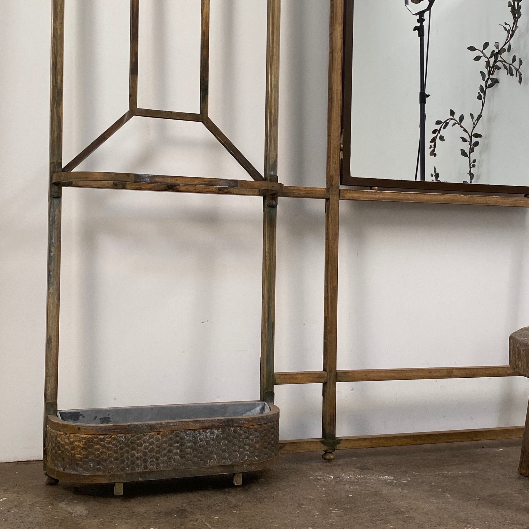 large-copper-coatrack0005