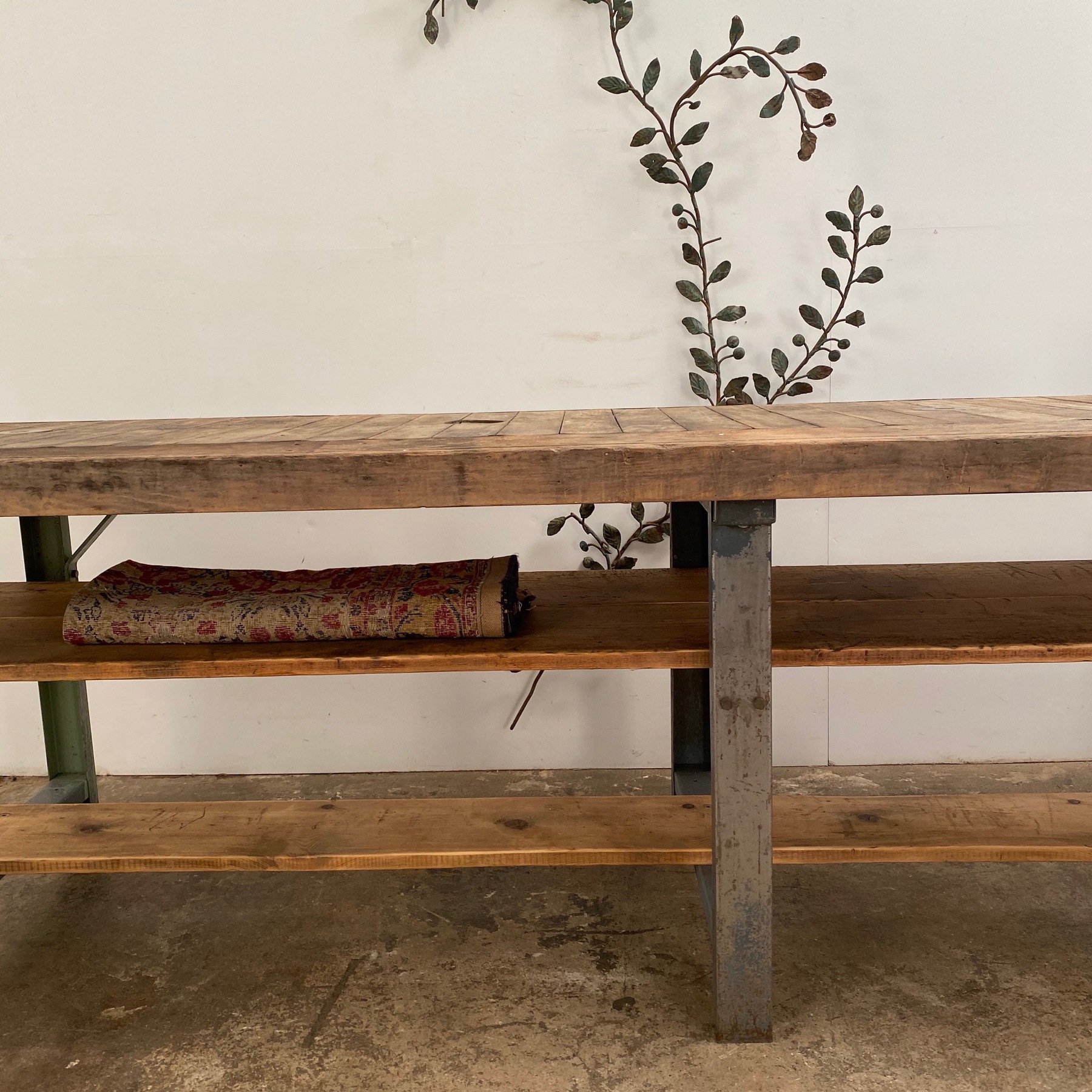 large-work-table0009