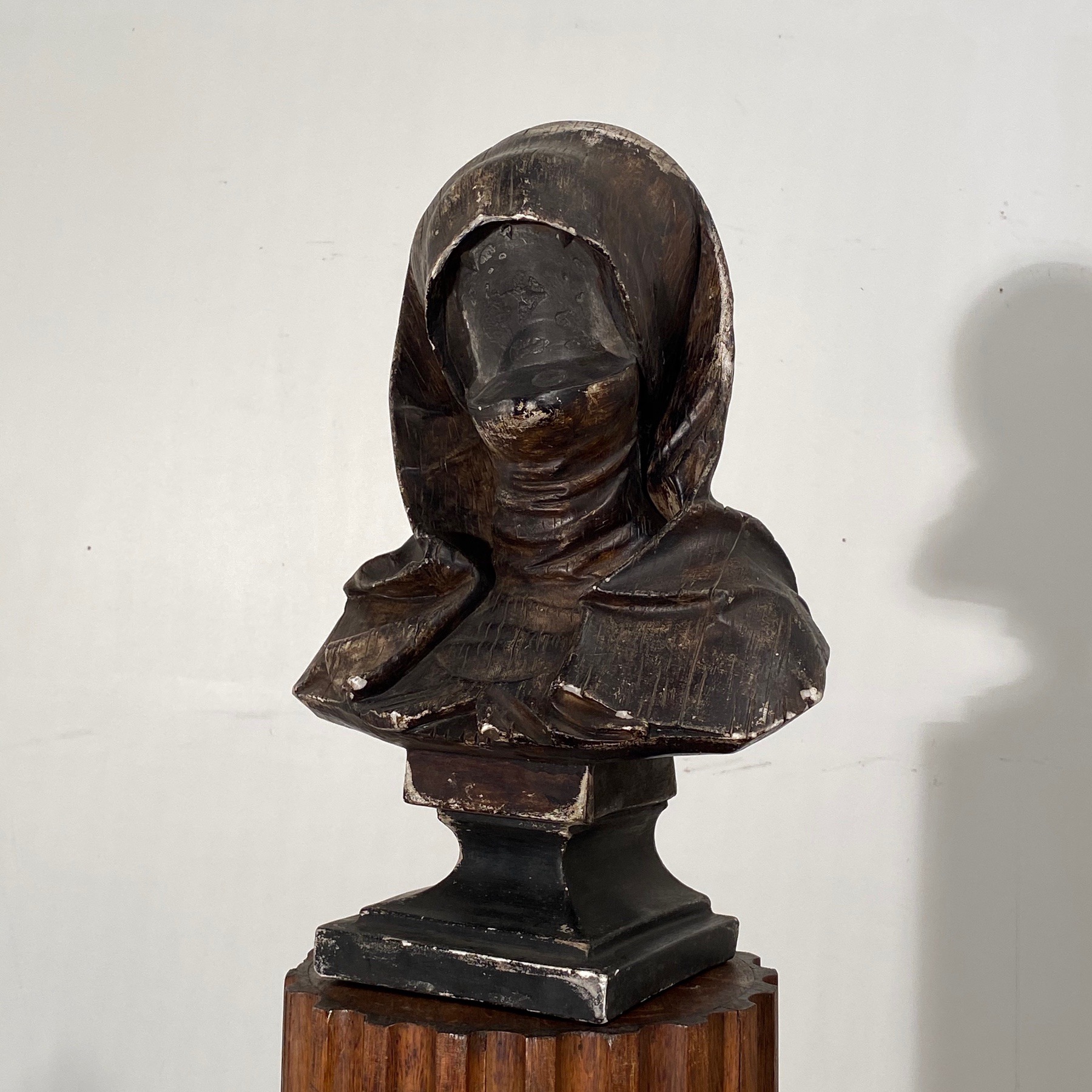 plaster-bust-column0003