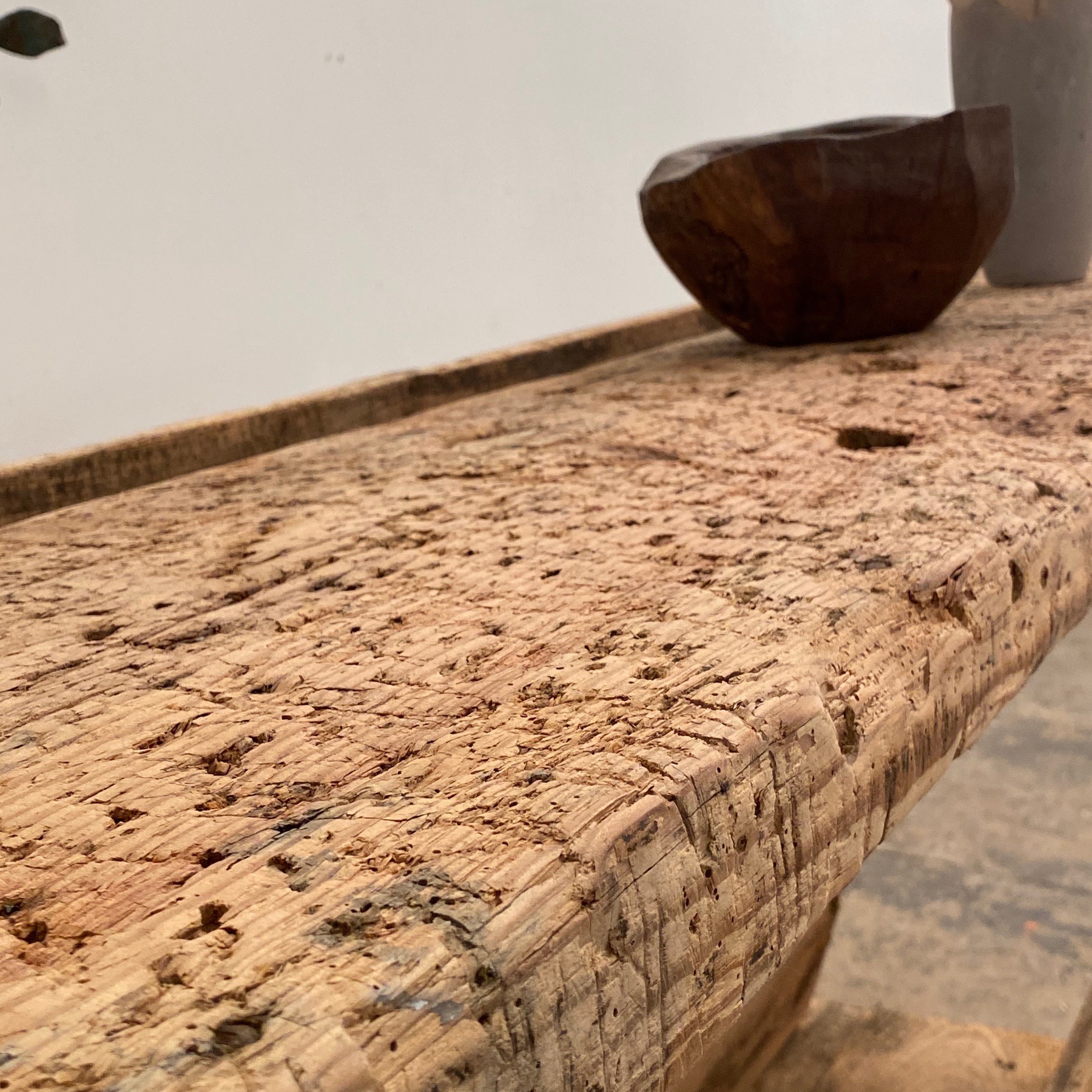 primitive-carpenter-console0000