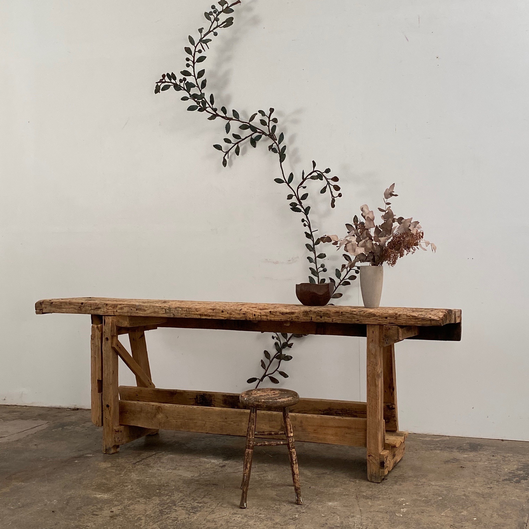 primitive-carpenter-console0005