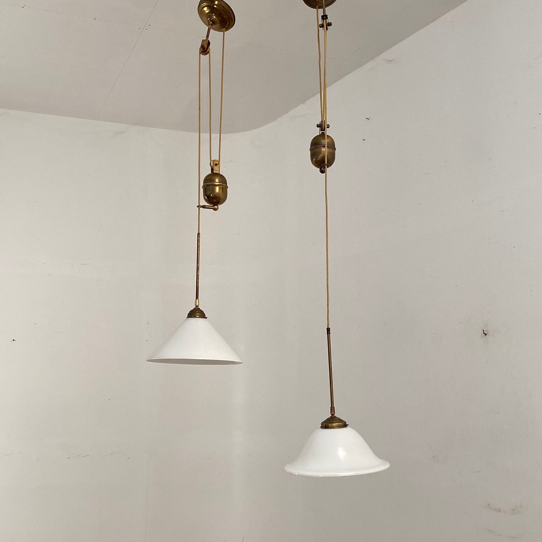 up-and-down-chandelier0002