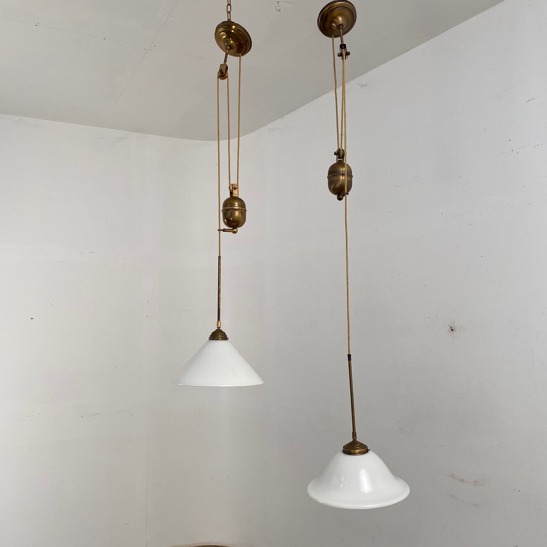 up-and-down-chandelier0006