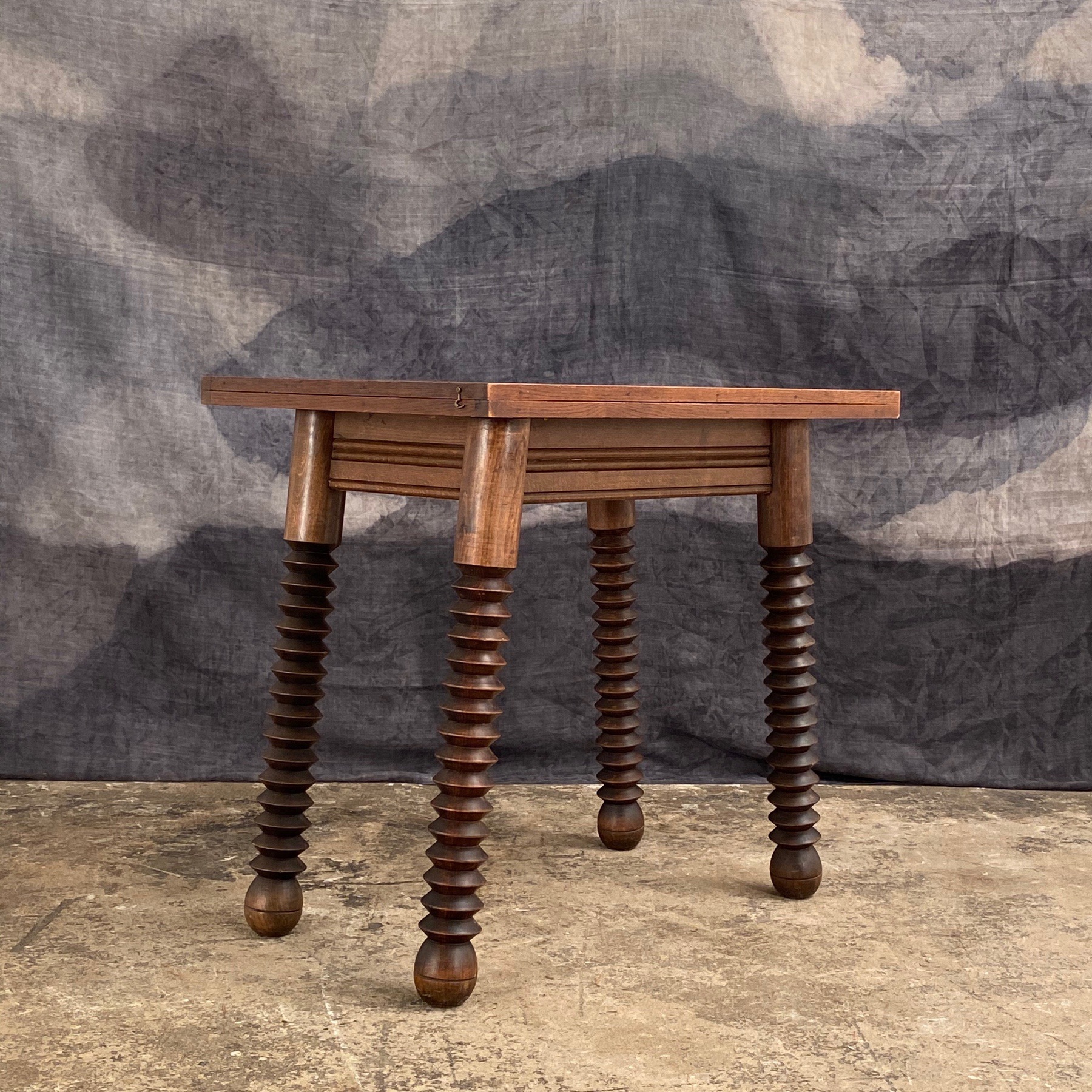 charles-dudouyt-table0000