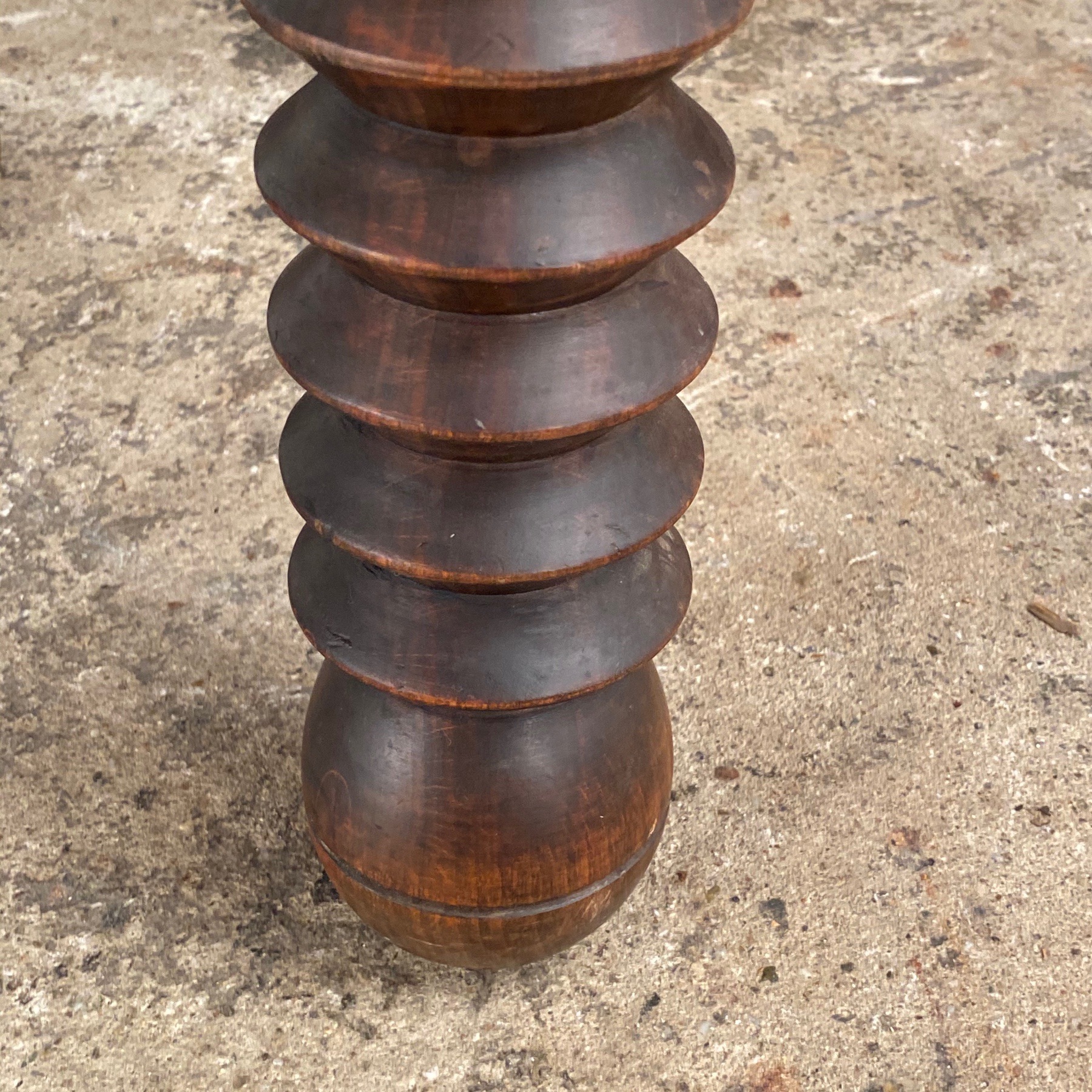 charles-dudouyt-table0001