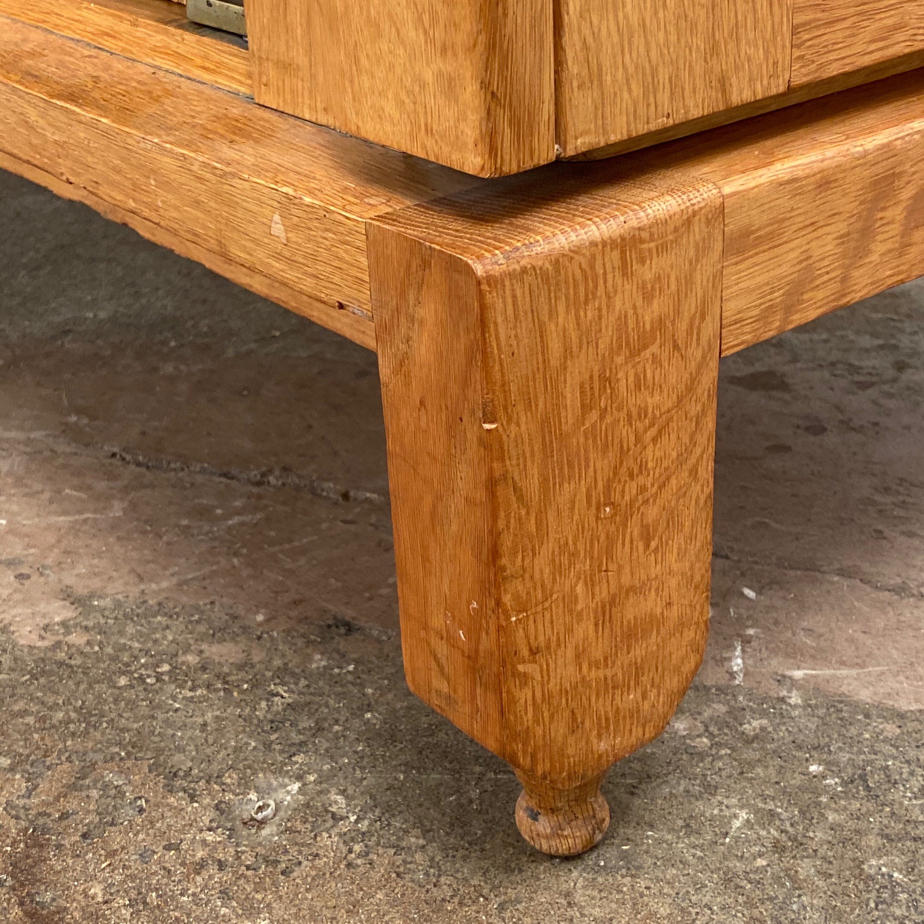midcentury-oak-cupboard0002