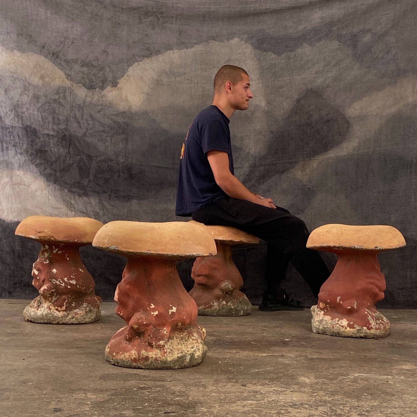 concrete-mushroom-stools0003