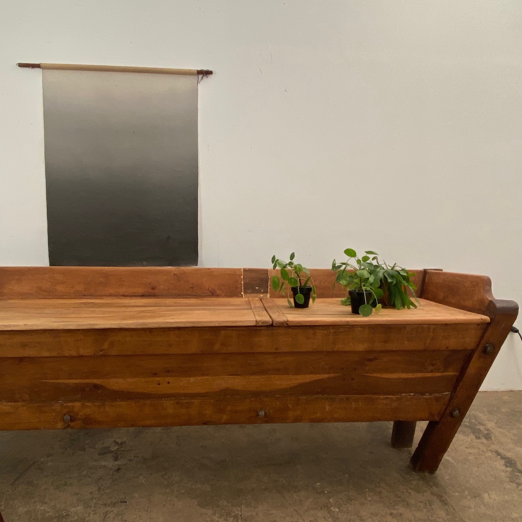 large-bakery-cabinet0006