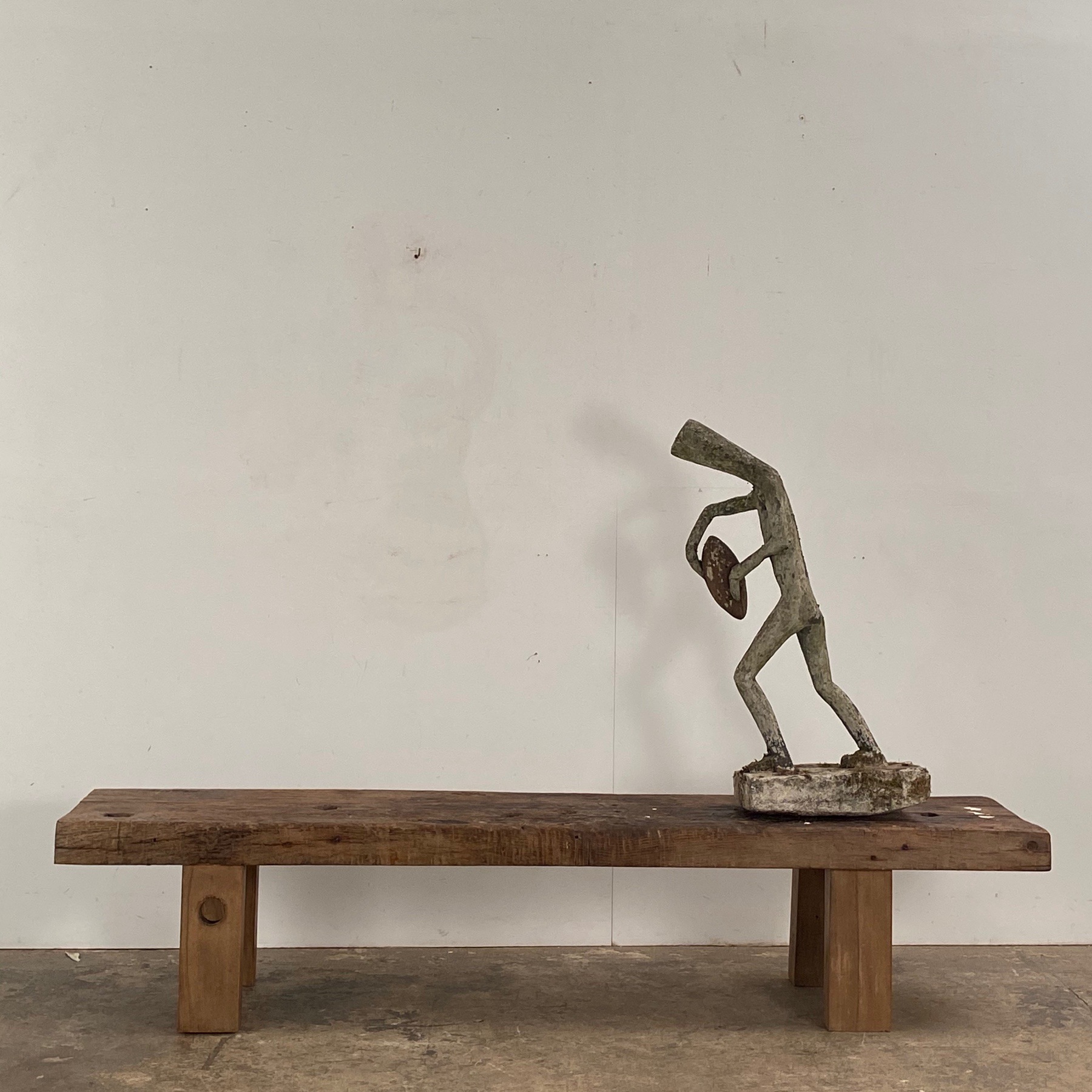 naif-concrete-sculpture0001