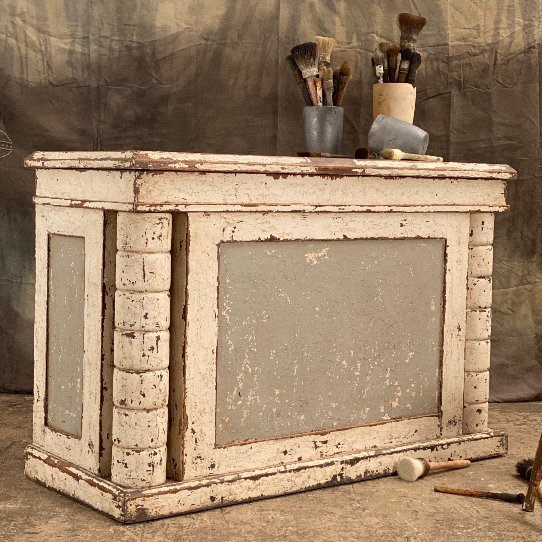 shop-painted-counter0003