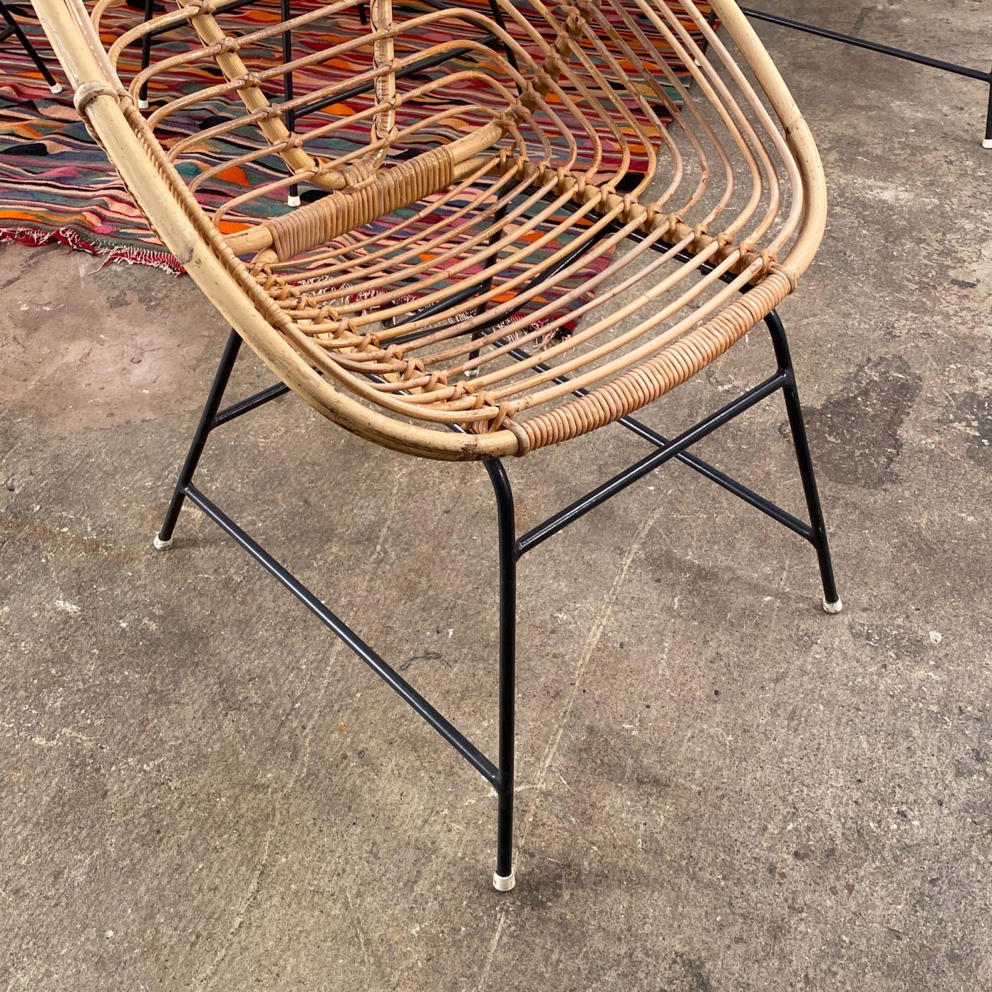 1950-rattan-armchairs0003