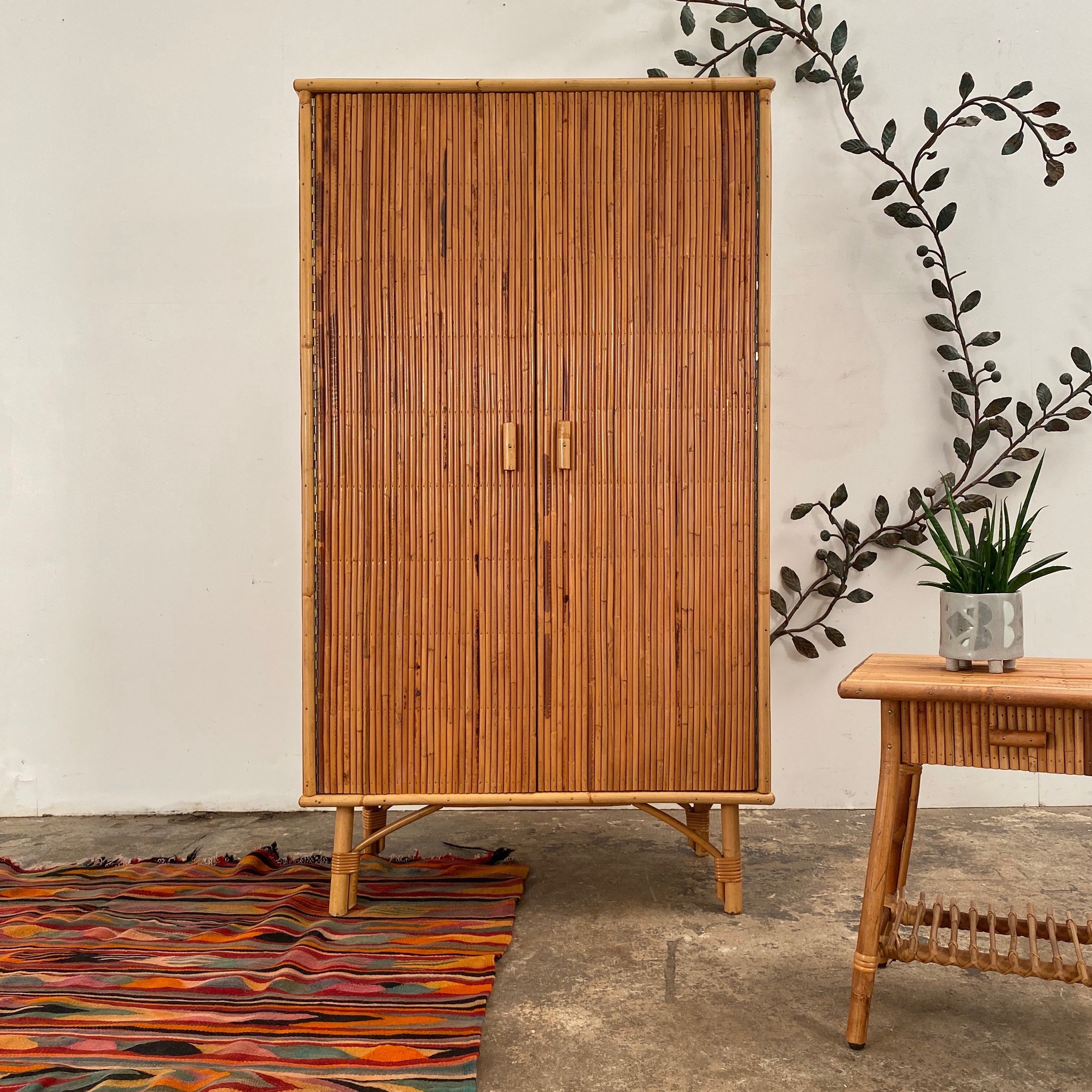 1950-rattan-cupboard0003