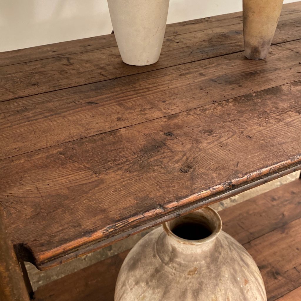 large industrial shelf Objet Vagabond