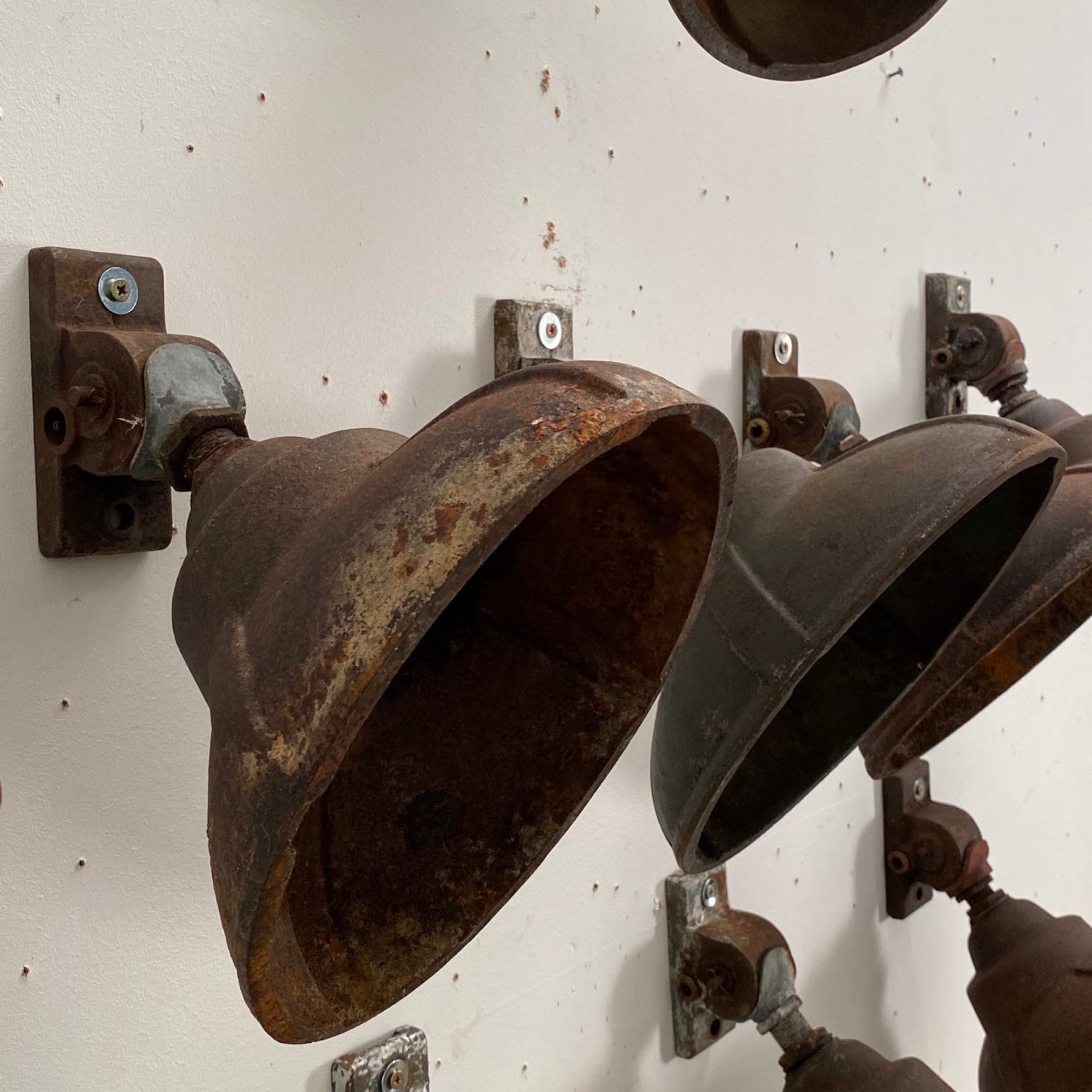 industrial-sconces0000