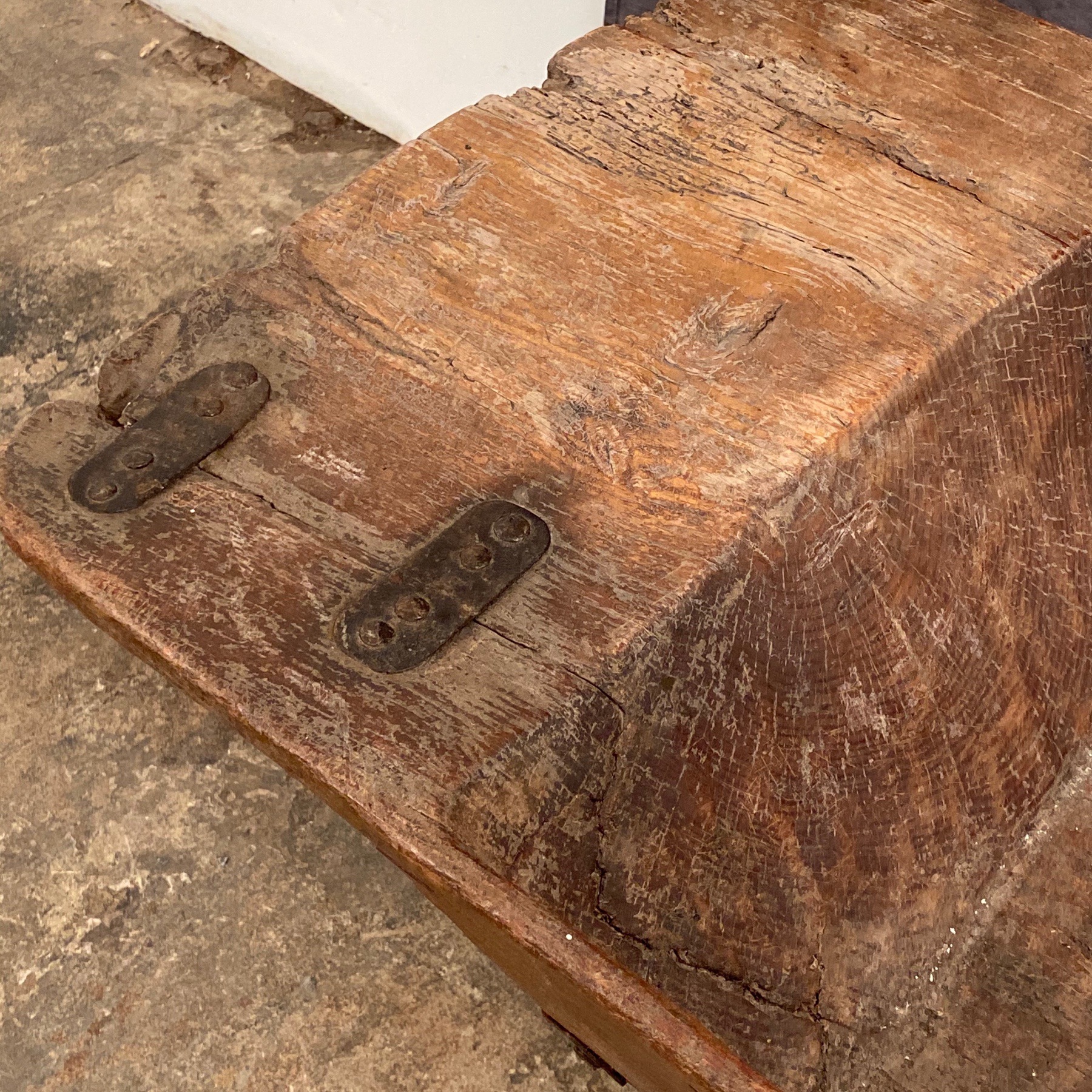 primitive-console0003