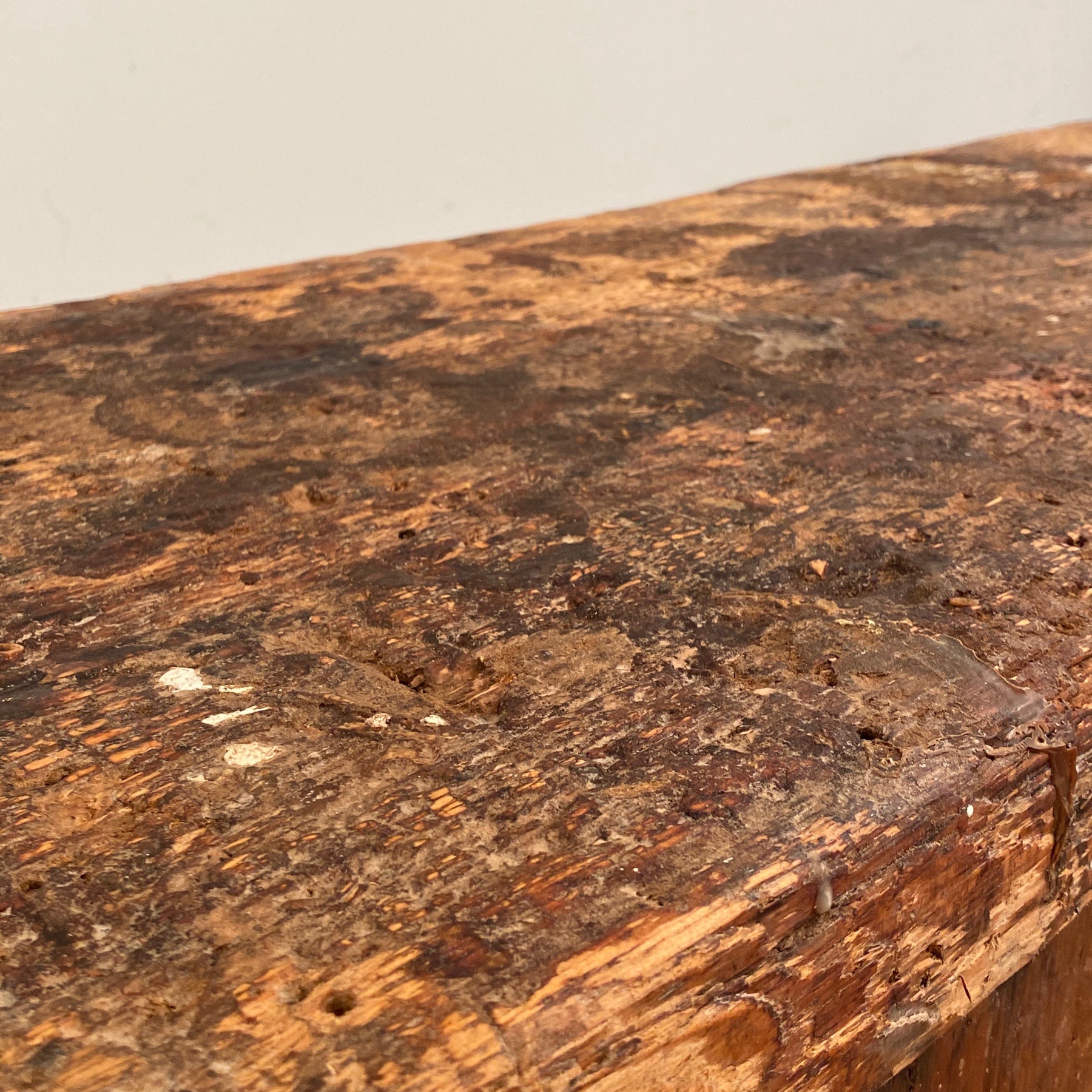 primitive-low-table0001