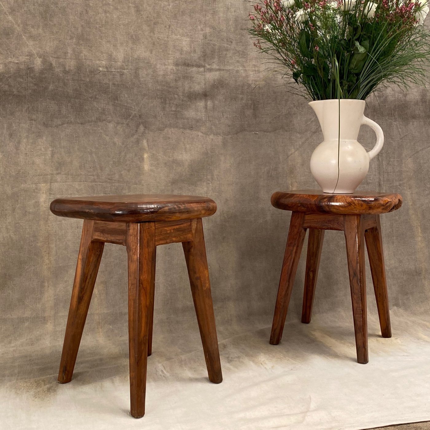 primitive-olive-stools0000