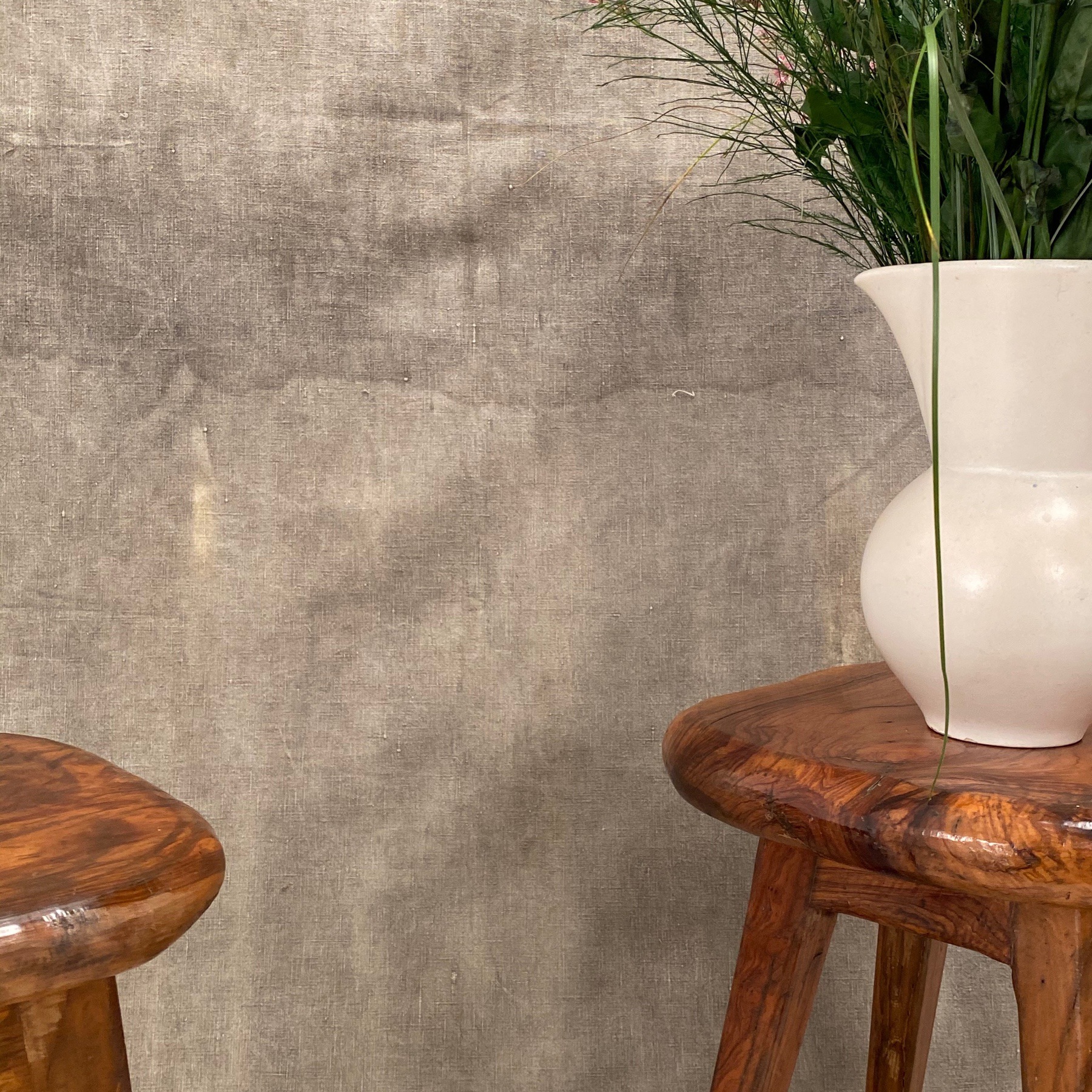 primitive-olive-stools0002