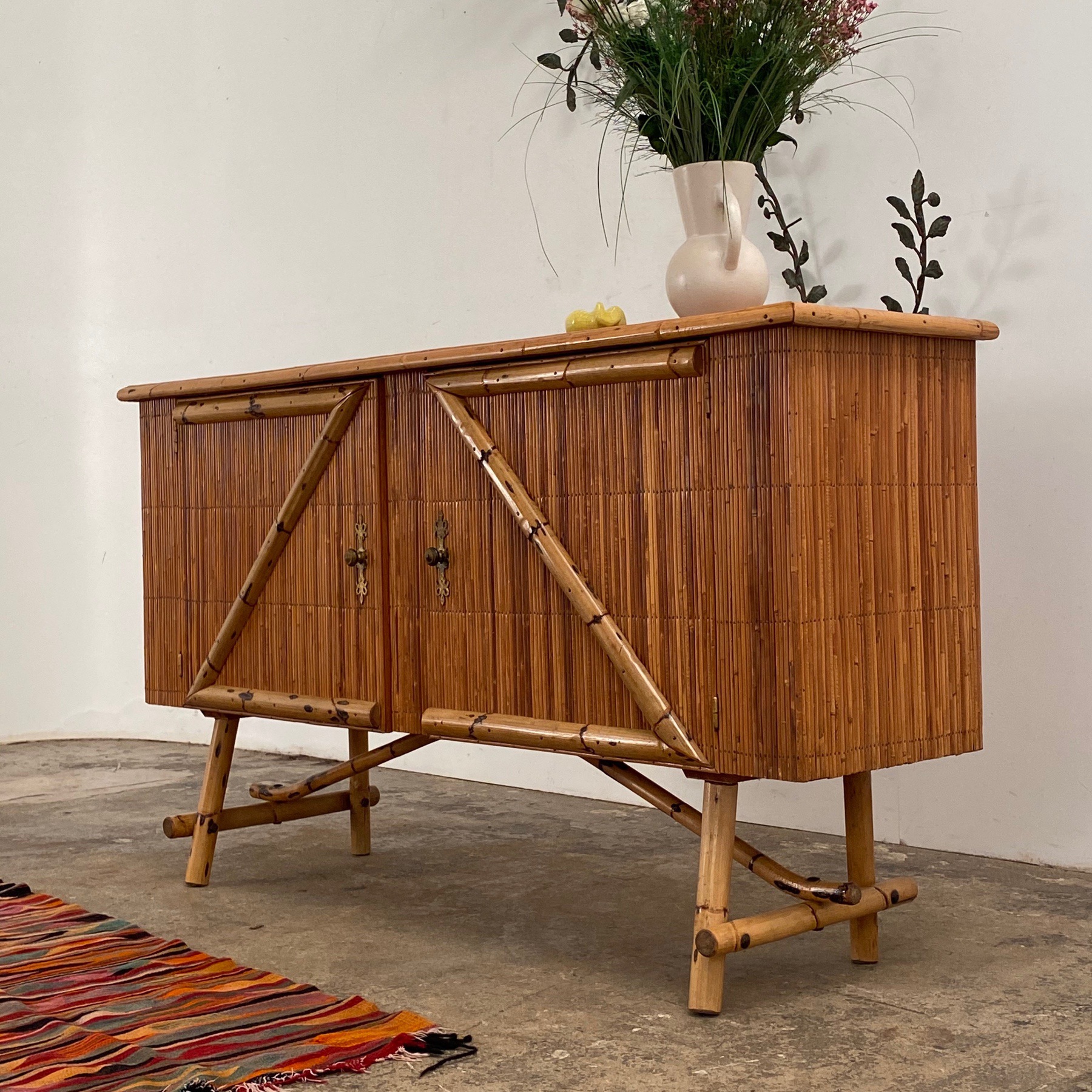 vintage-rattan-sideboard0000