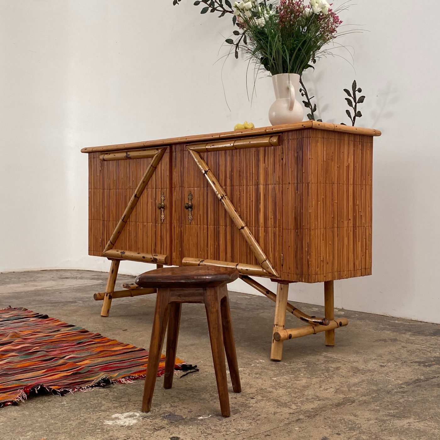 vintage-rattan-sideboard0001