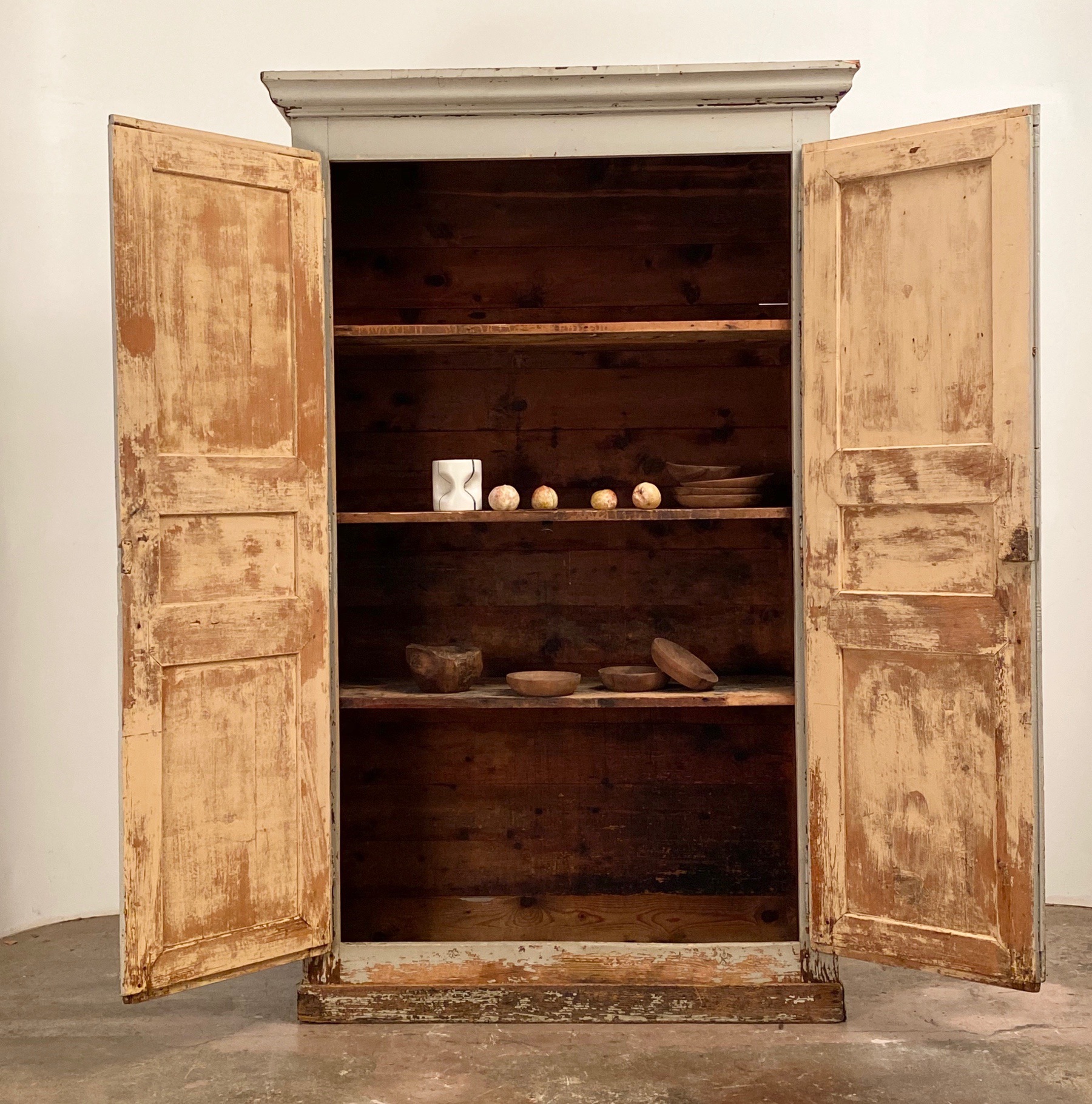 large-painted-cupboard0005