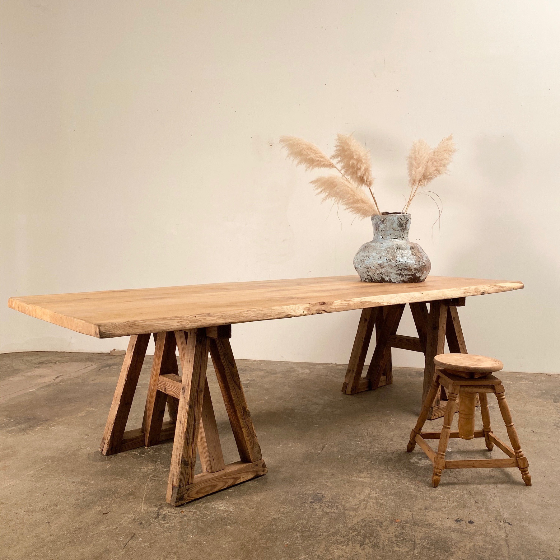objet-vagabond-trestle-table0000