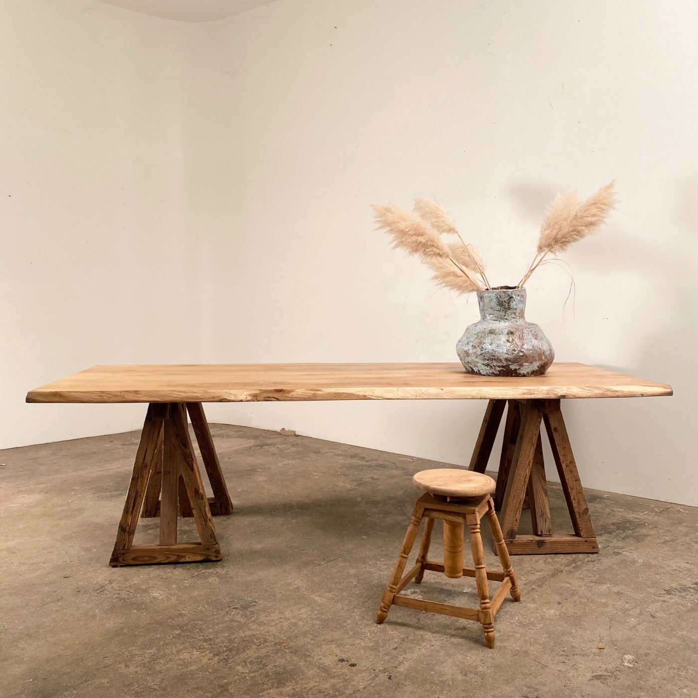 objet-vagabond-trestle-table0005