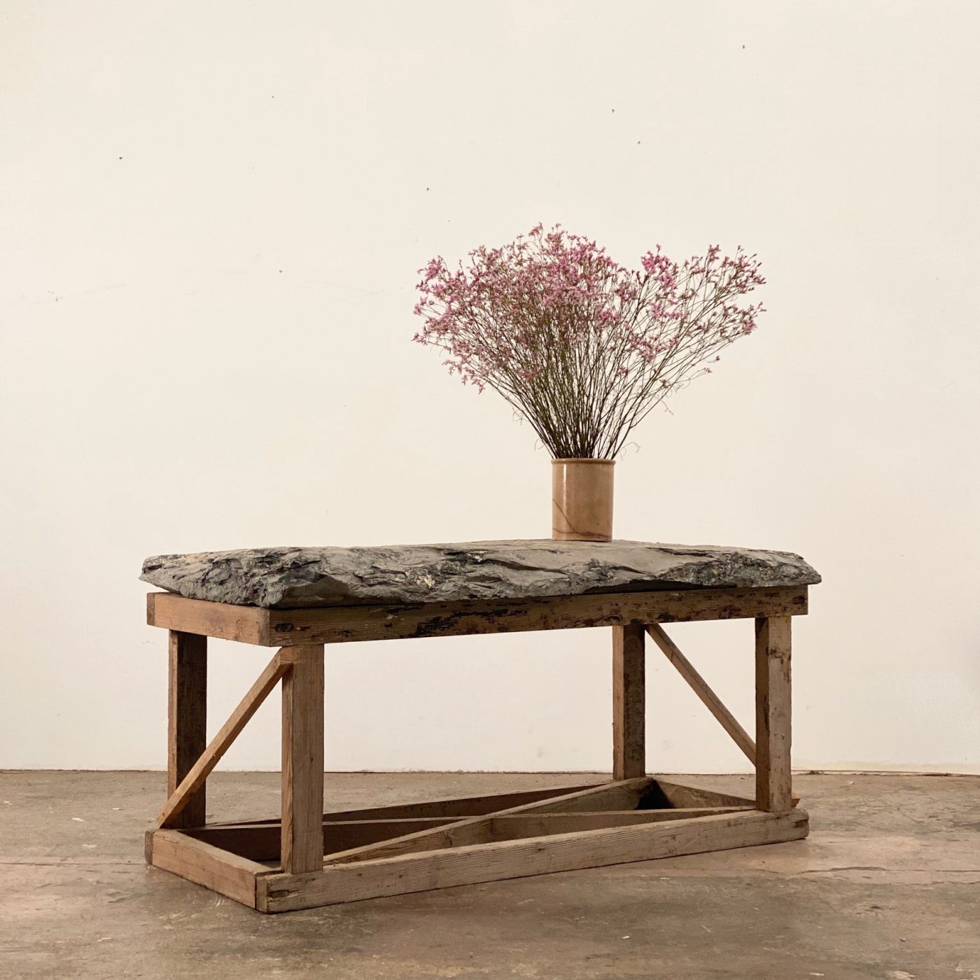primitive-stone-table0002