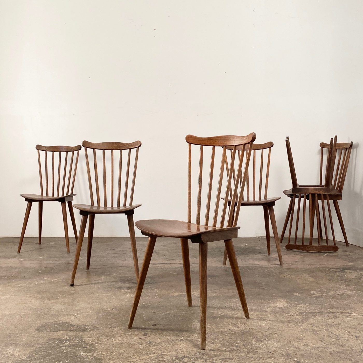 objet-vagabond-bistrot-chairs0001
