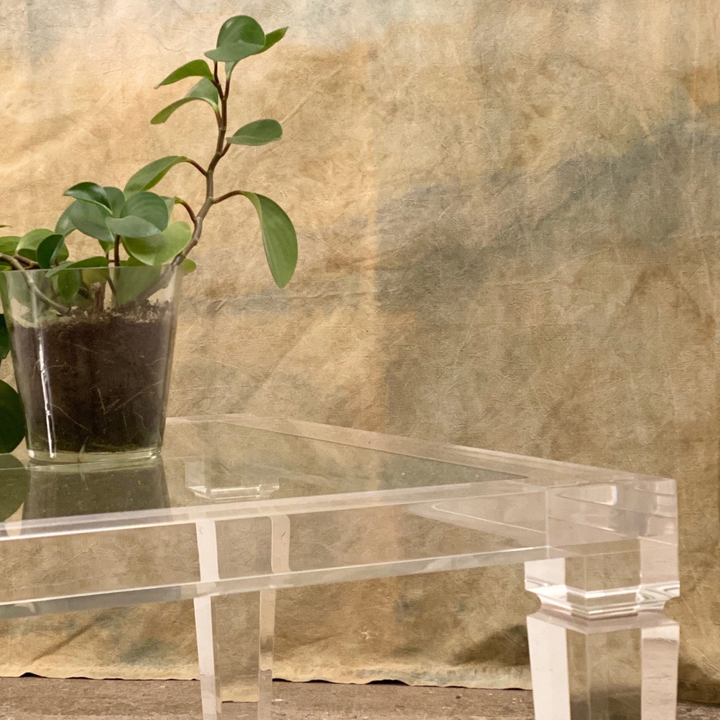 objet-vagabond-plexiglas-table0003