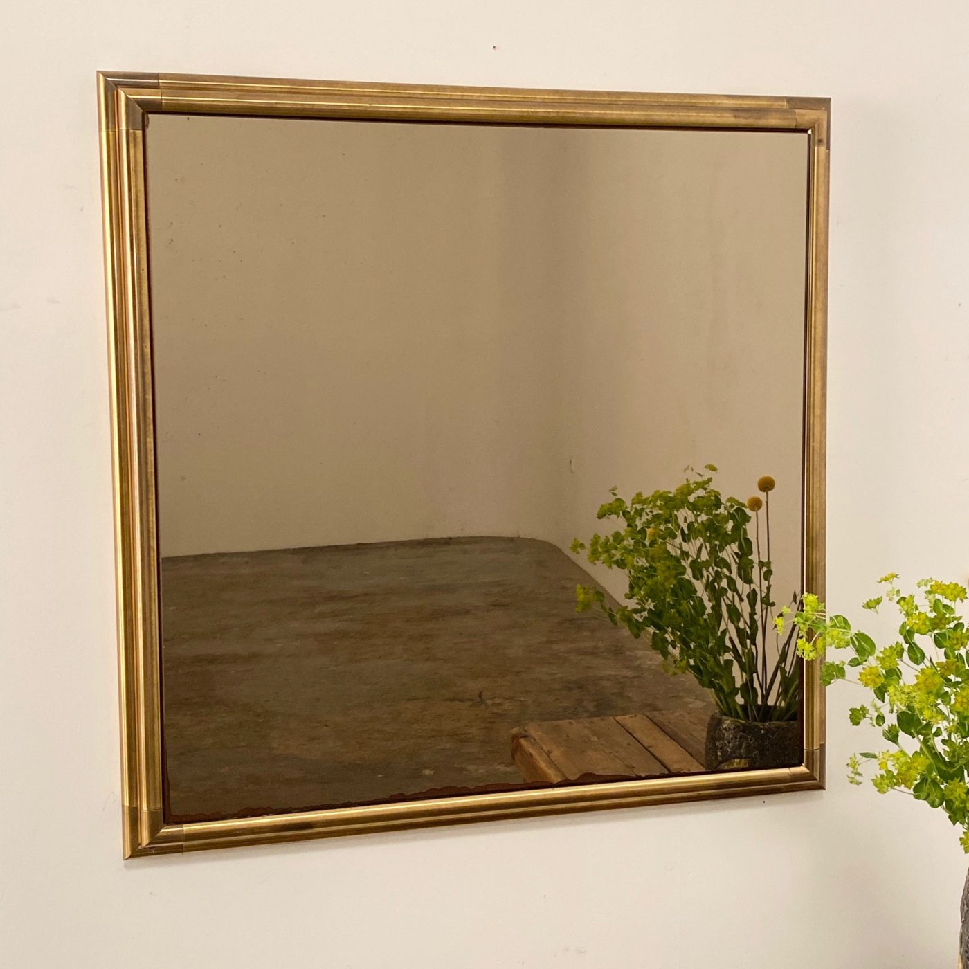 objet-vagabond-copper-mirror0004