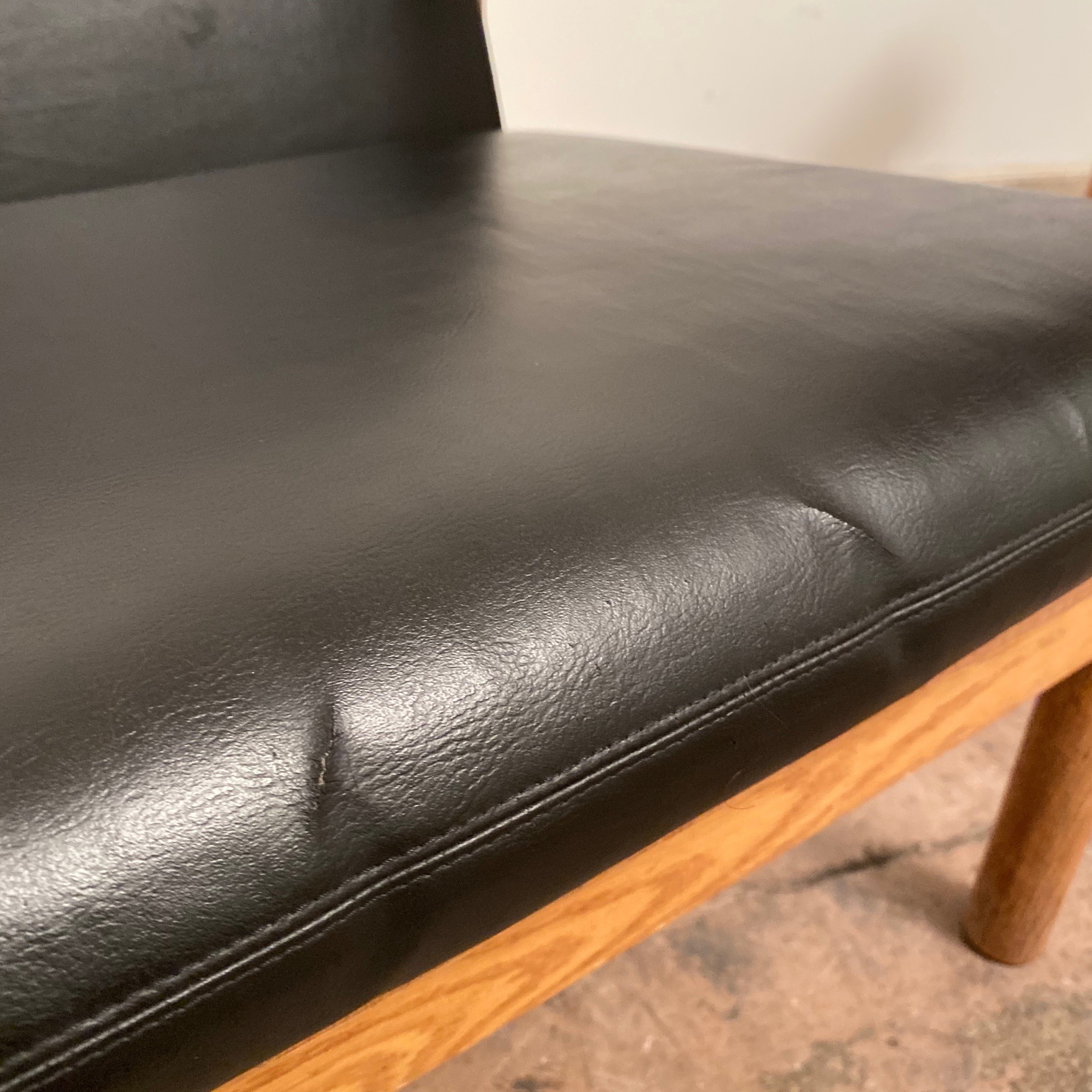 objet-vagabond-danish-chairs0002