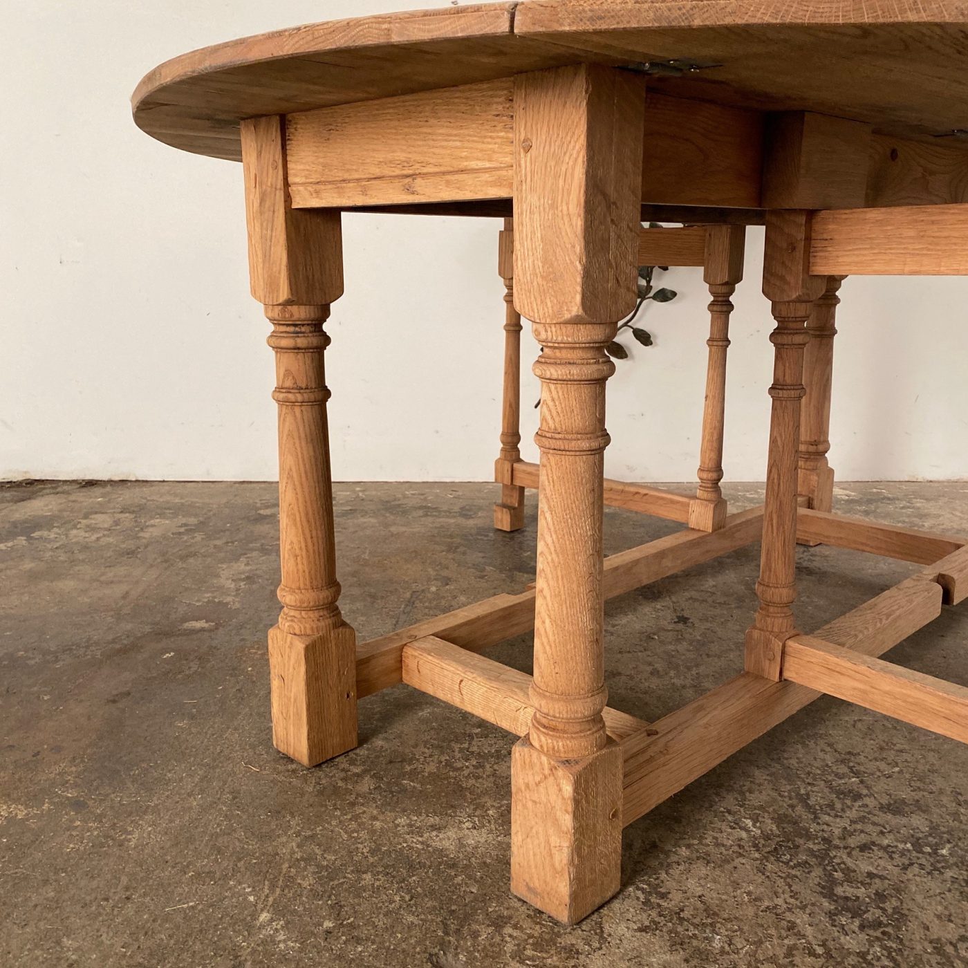 objet-vagabond-gateleg-table0000