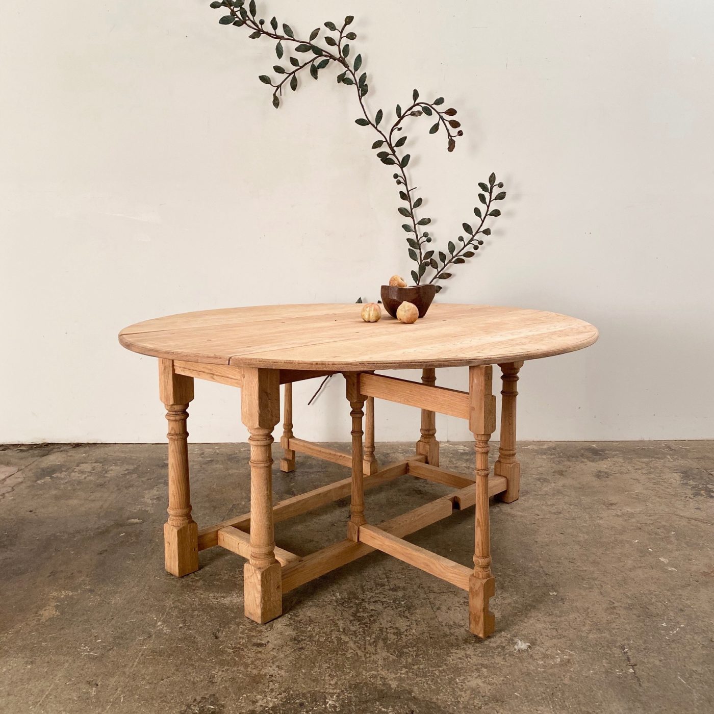 objet-vagabond-gateleg-table0006